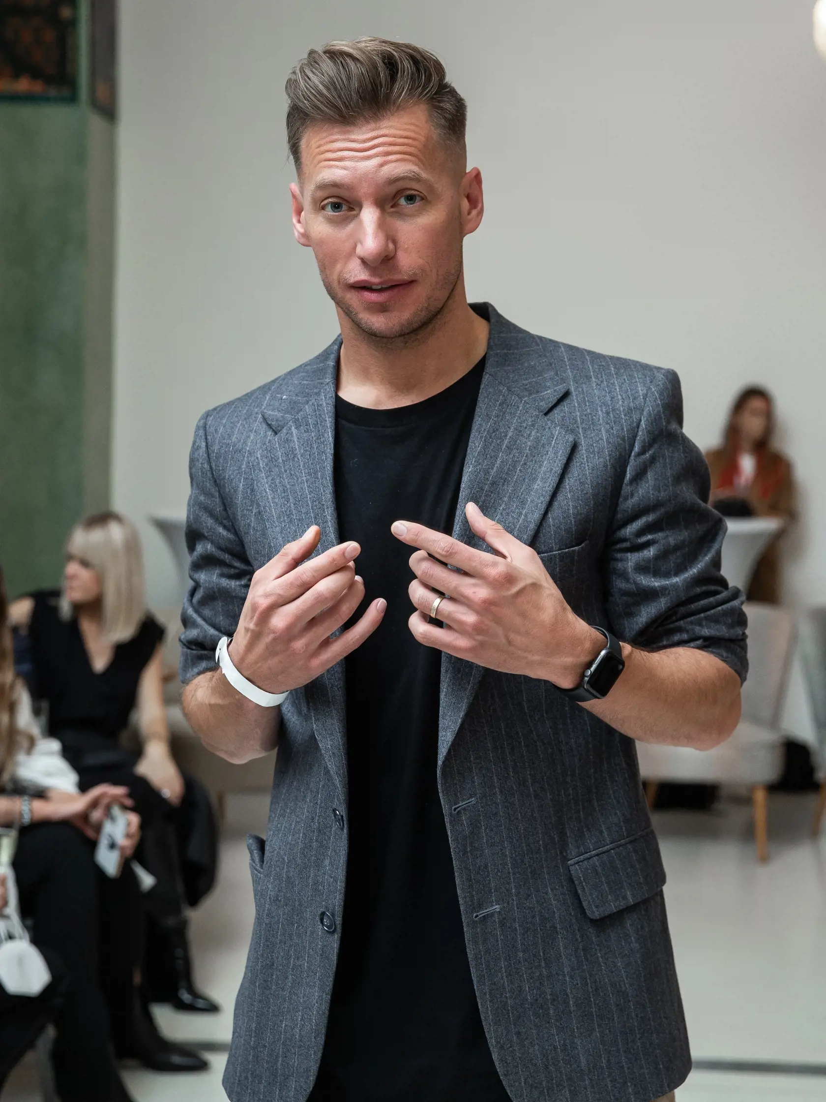 Módna prehliadka "KURA Fashion" v centre Bratislavy. Na snímke Thomas Puskailer.