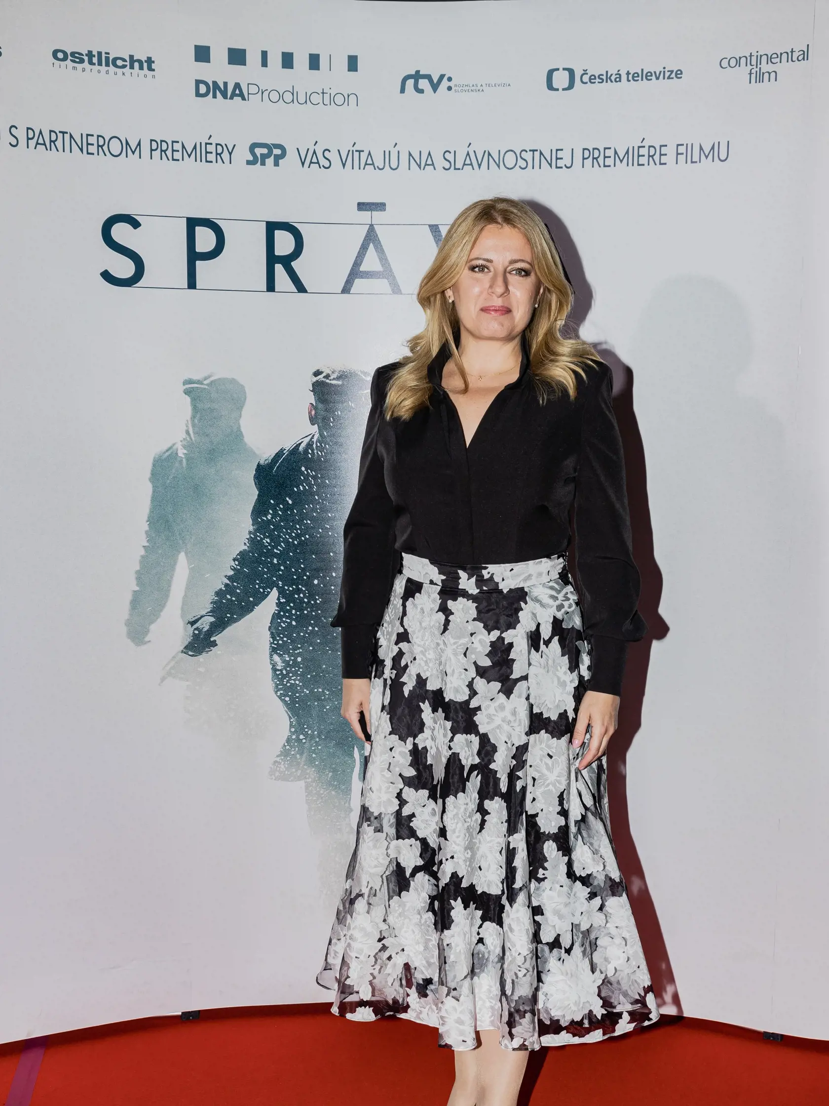 Na snímke prezidentka Zuzana Čaputová prichádza na premiéru filmu Petra Bebjaka, Správa.