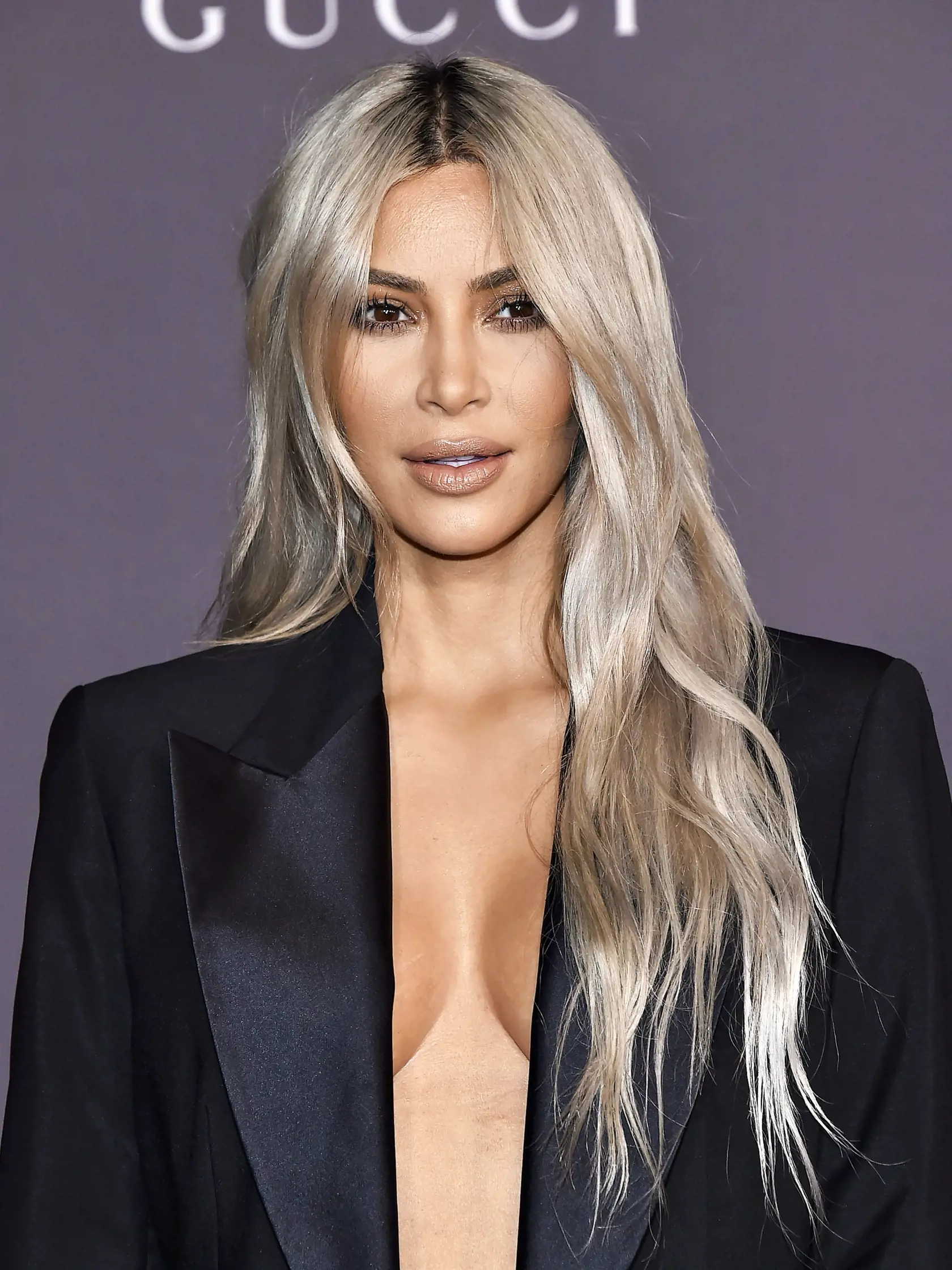LOS ANGELES - NOV 04:  Kim Kardashian arrives for the 2017 LACMA Art + Film Gala on November 04, 2017 in Los Angeles, CA                