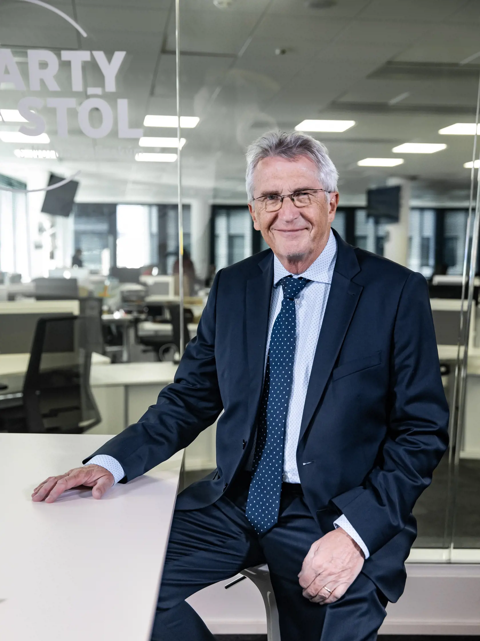 Posledným šéfom Eliášovej v politike bol minister vnútra Ivan Šimko.