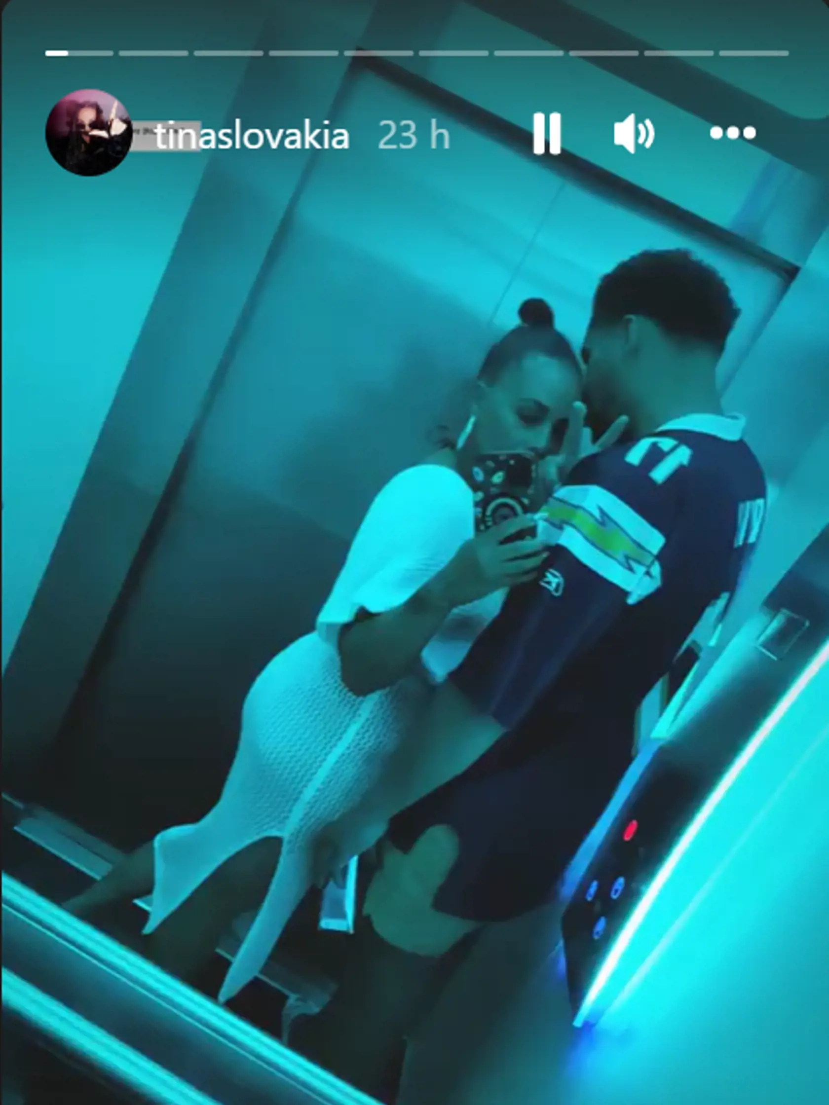 Výťahovka musí byť.