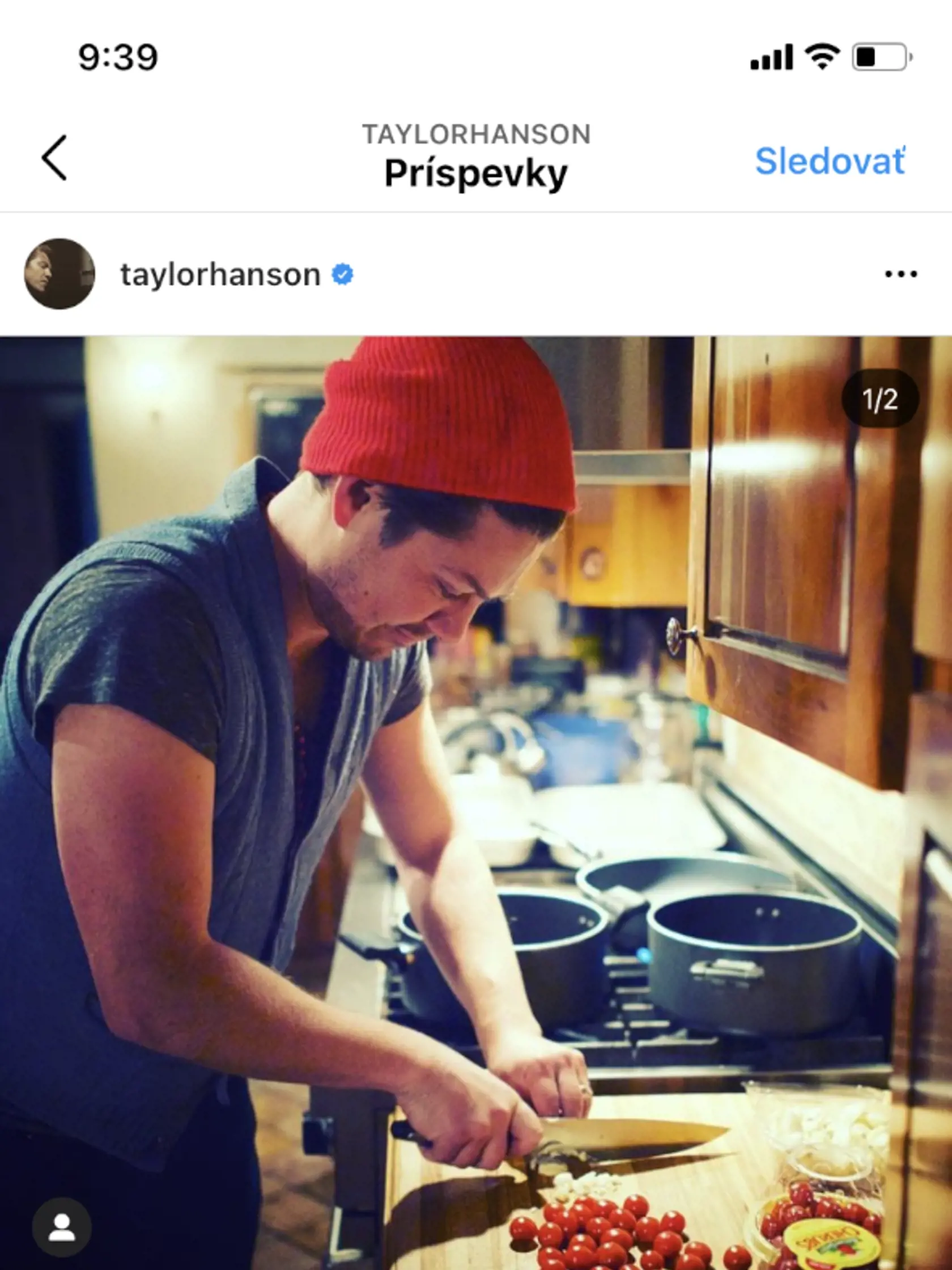 Taylor Hanson je šikovný aj v kuchyni.
