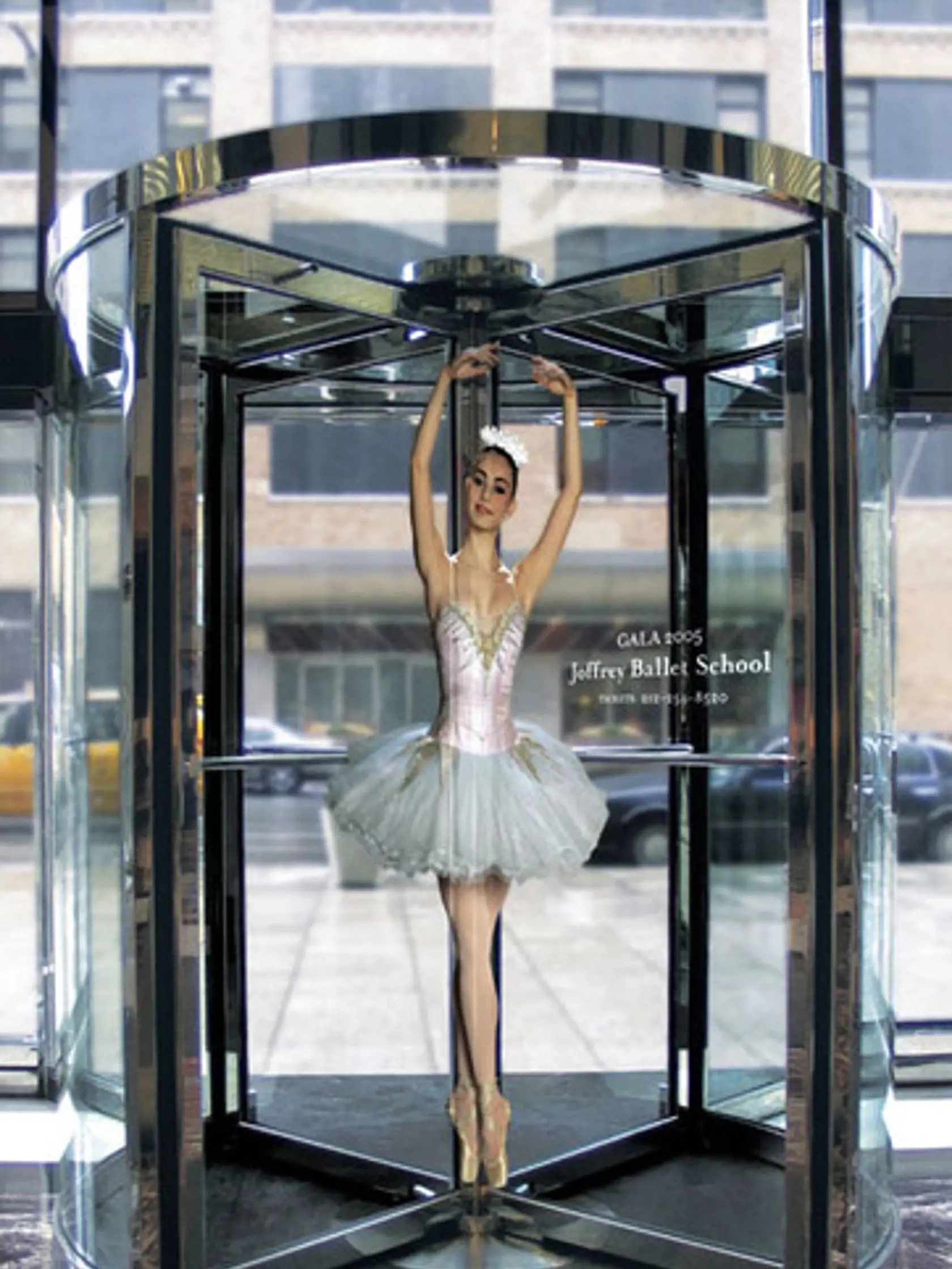 Joffrey Ballet School vás roztancuje ako baletku na otočných dverách.