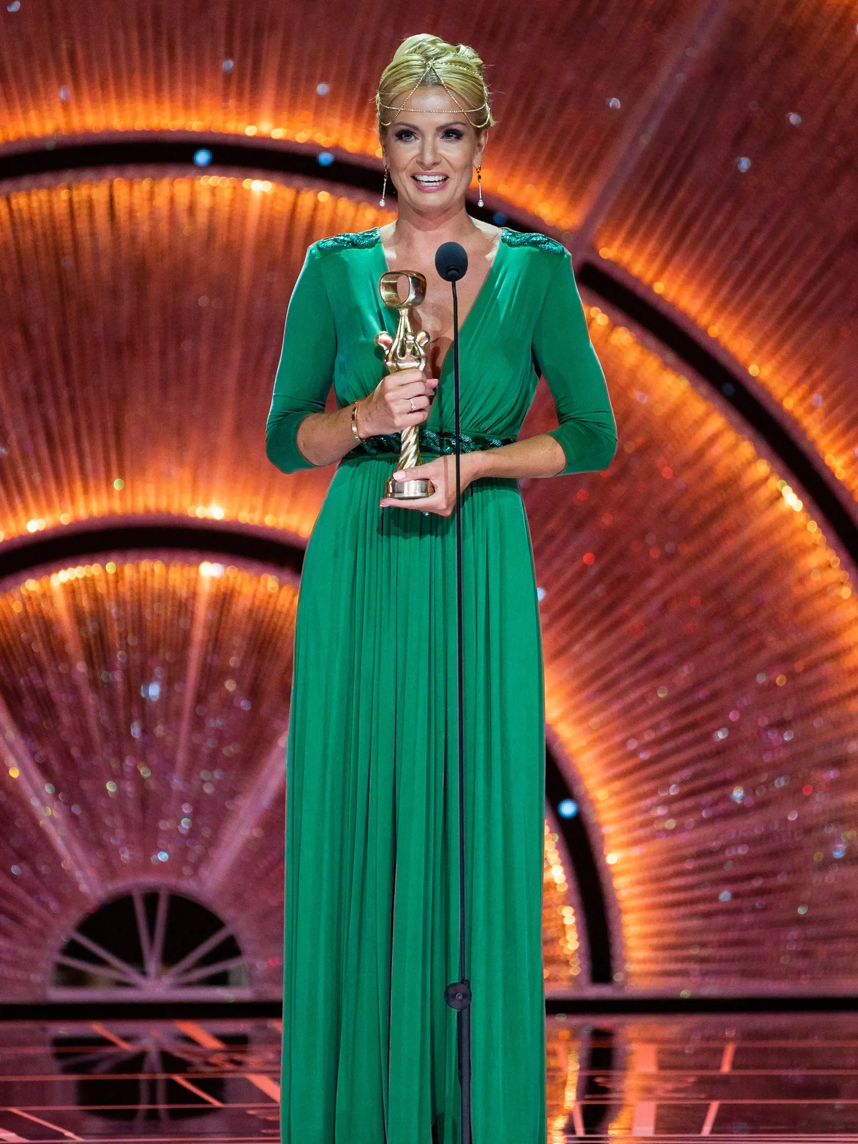 Slávnostný galavečer ankety Osobnosť televíznej obrazovky "OTO" za rok 2019 v novej budove Slovenského národného divadla v Bratislave. Na snímke Marianna Ďurianová.
