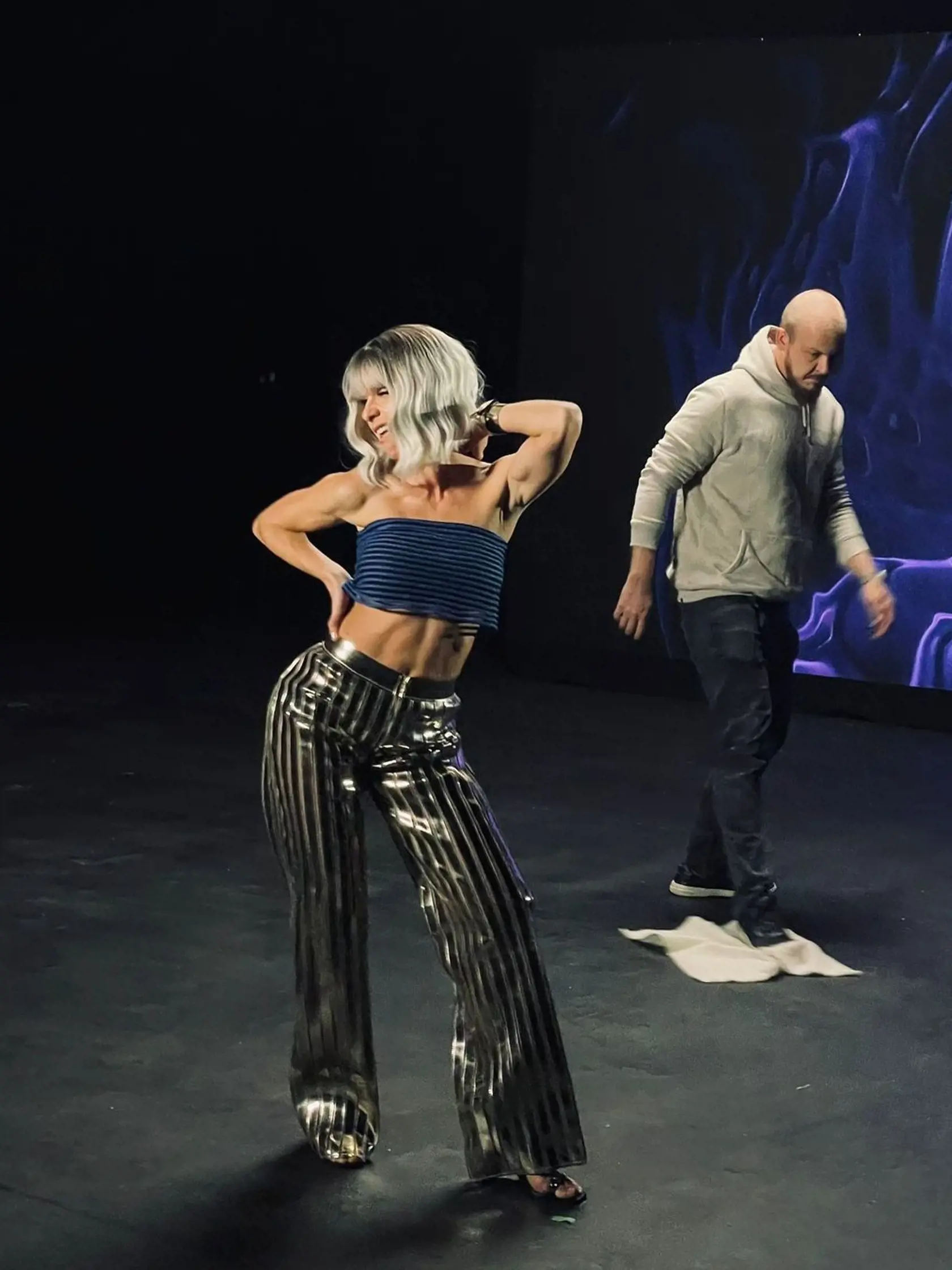 Nela Pocisková ukázala zábery z nakrúcania nového videoklipu. V tejto parochni sa všetkým veľmi páčila.