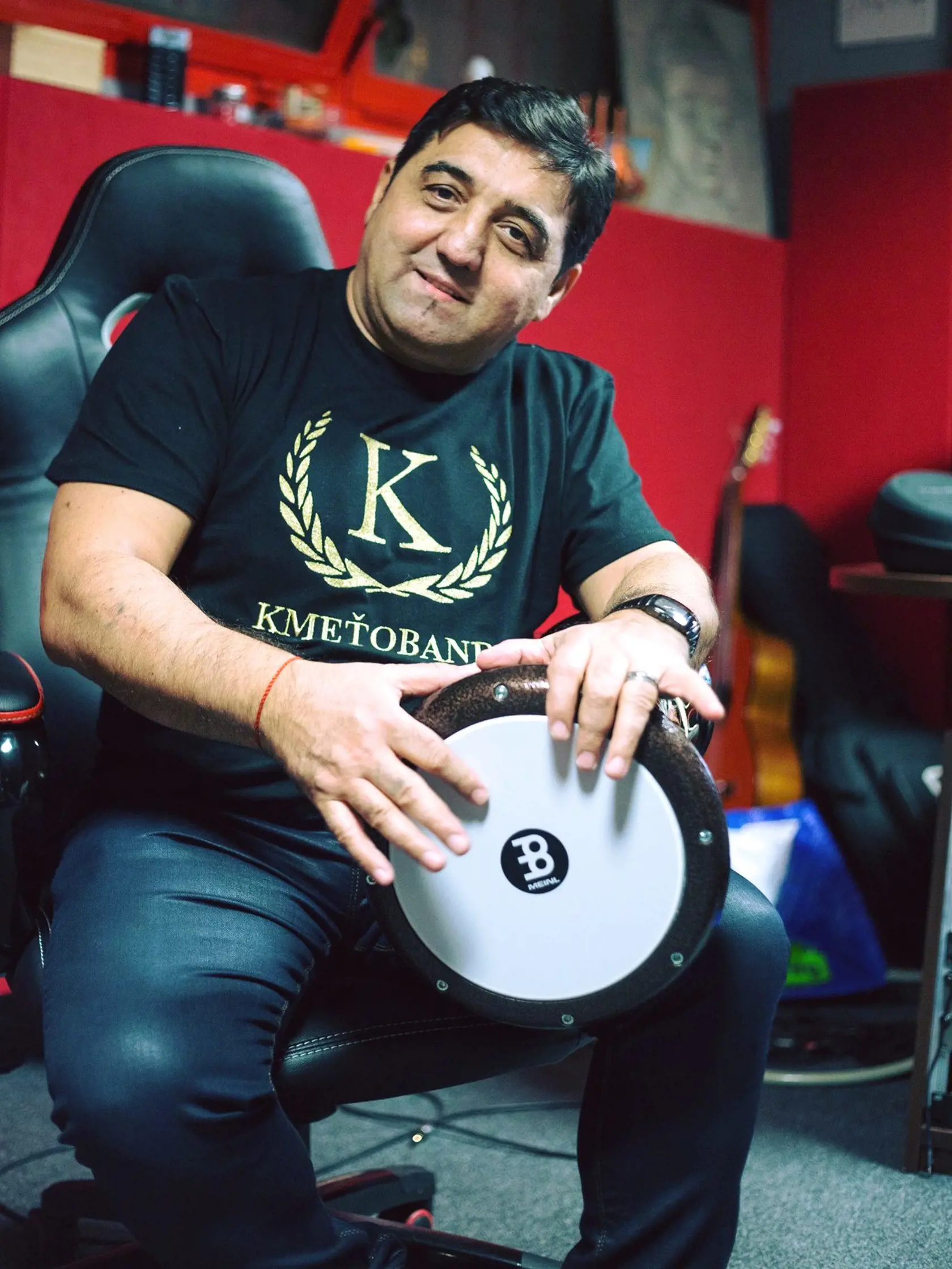 Igor Kmeťo starší z hudobnej formácie Kmeťoband.