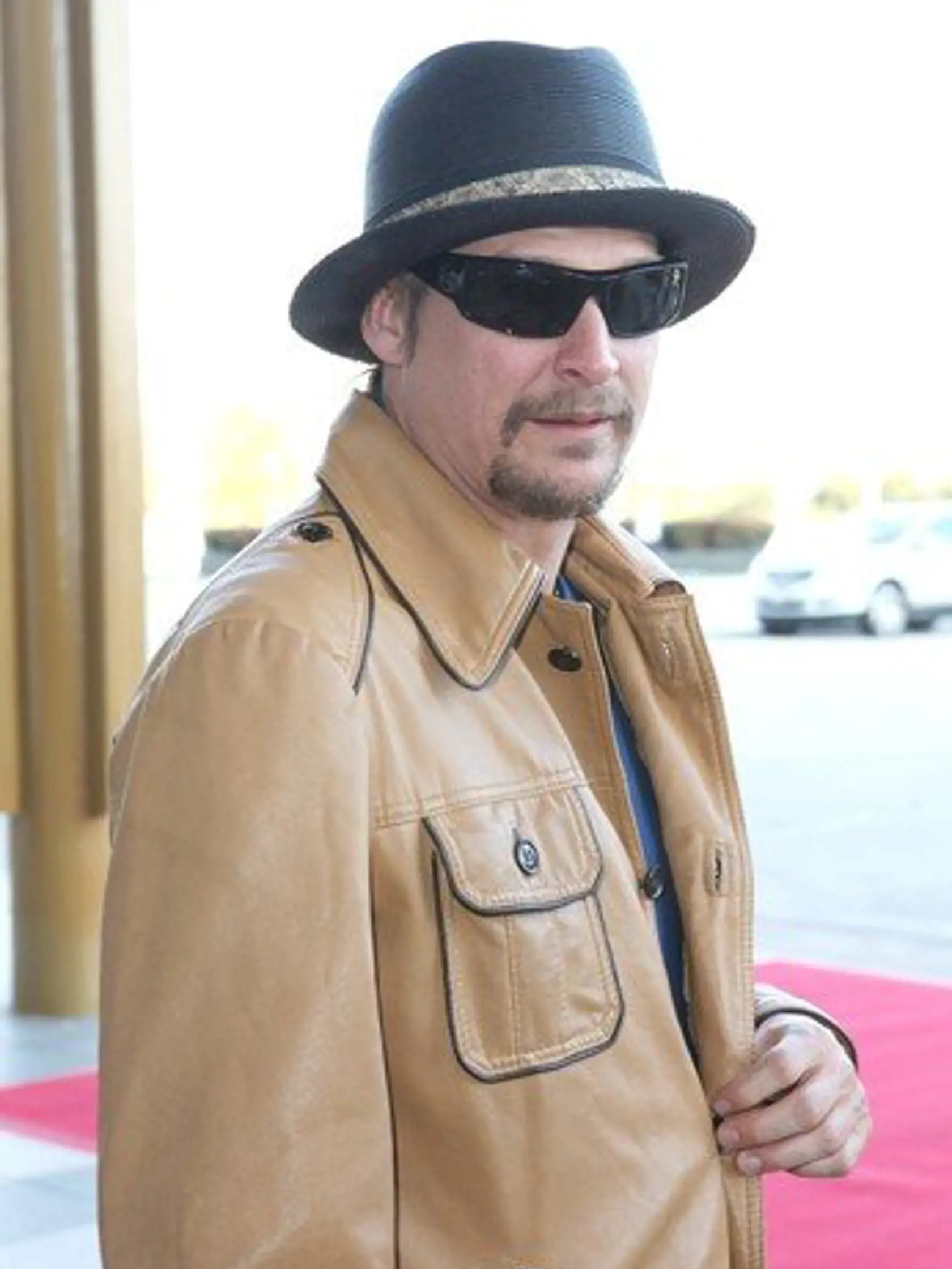 Kid Rock attending the Rehearsals for the 35th Kennedy Center Honors at Kennedy Center in Washington, D.C. on December 2, 2012, Image: 147261350, License: Rights-managed, Restrictions: NOT FOR SALE IN: USA AND JAPAN., Model Release: no, Credit line: Profimedia, TEMP Camerapress