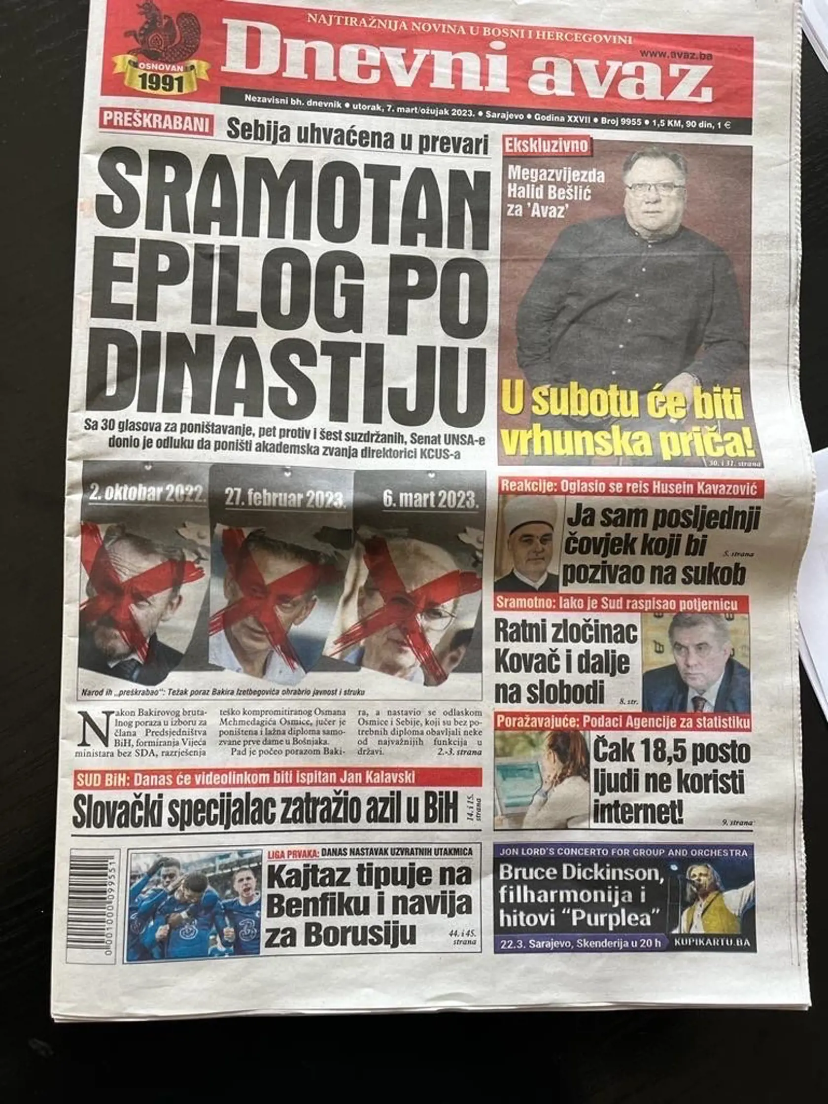 O bývalom slovenskom elitnom policajtovi a snajperovi Jánovi Kaľavskom informujú najčítanejšie noviny v Bosne a Hercegovine - denník Dnevni avaz.