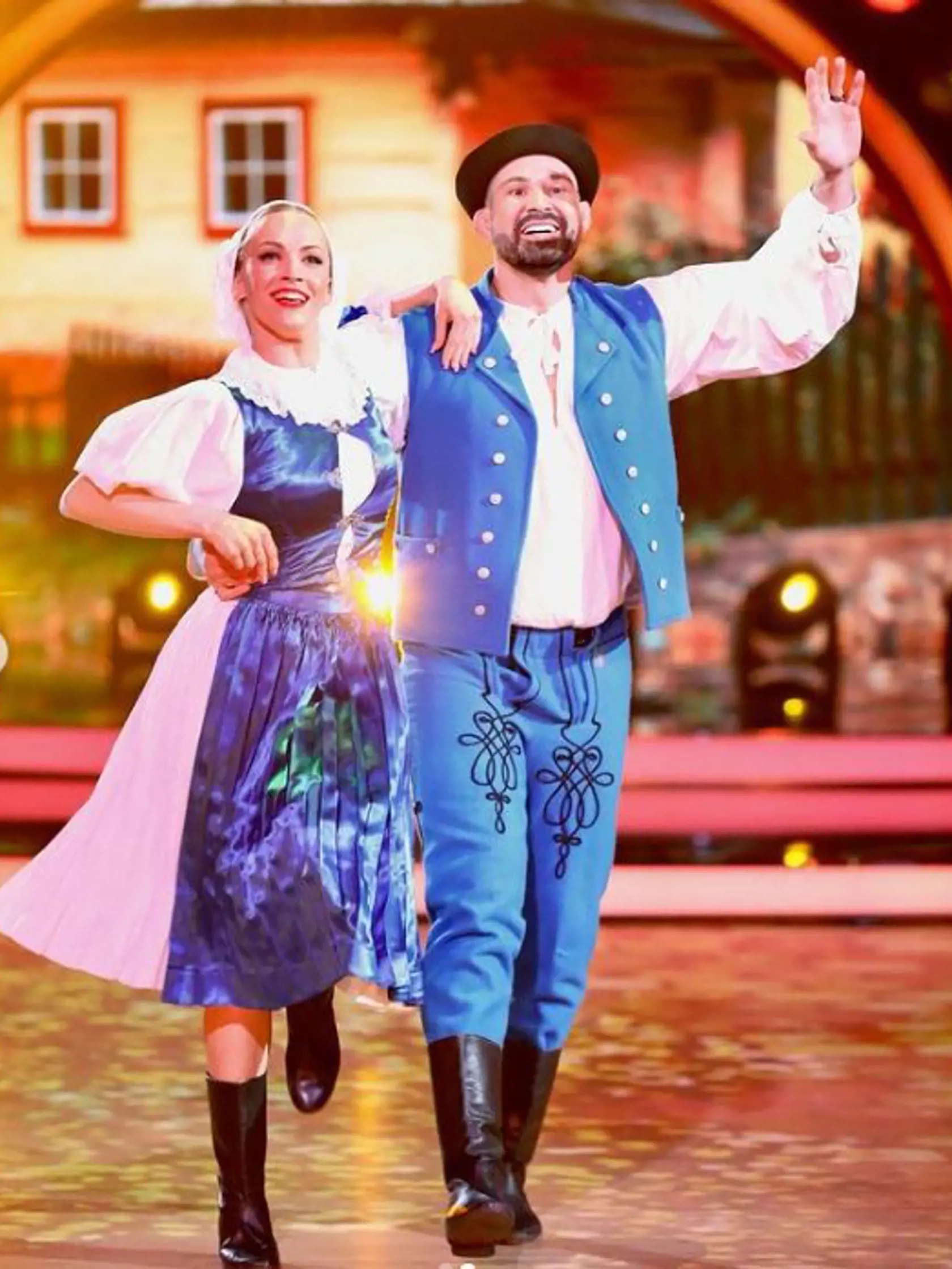 Pavel: "Attila tam nemá čo robiť. Ma malo peňazí? Však o speve nemá šajnu, tak max tam môže ísť robiť ochranku."