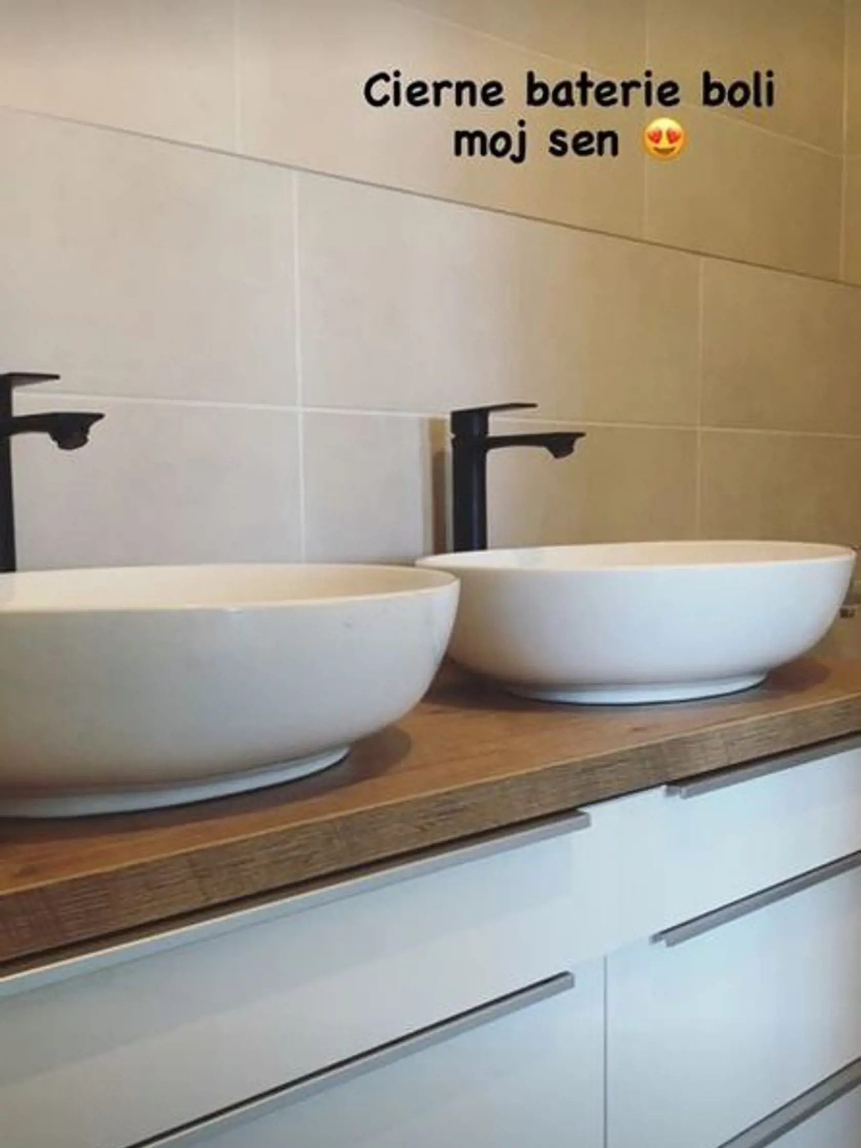 Dominika Stará vyšperkovala aj kúpeľňu.