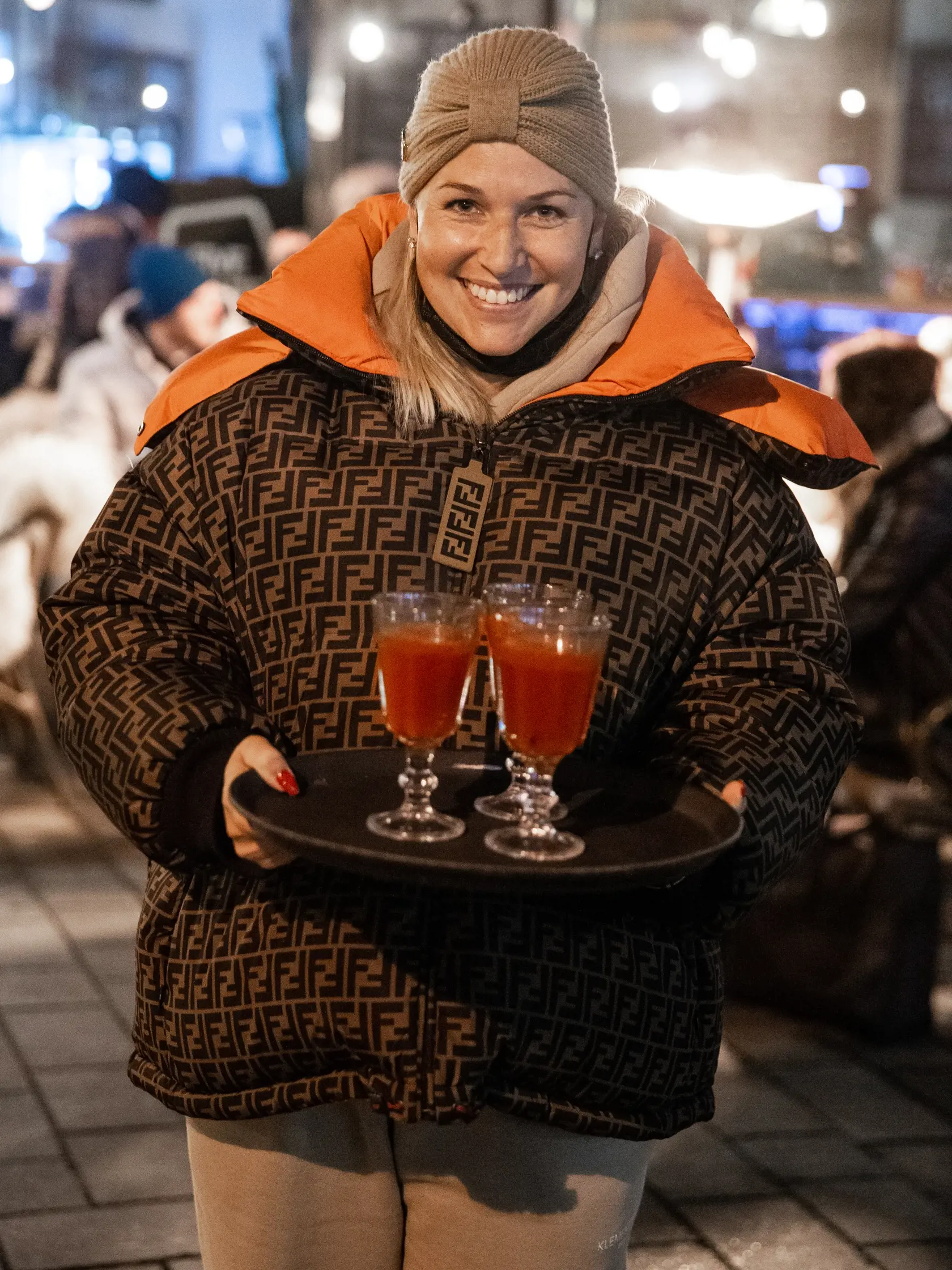 Charitatívny vianočný punč, ktorého sa aktívne zúčastnila aj bývalá tenistka Dominika Cibulková.
