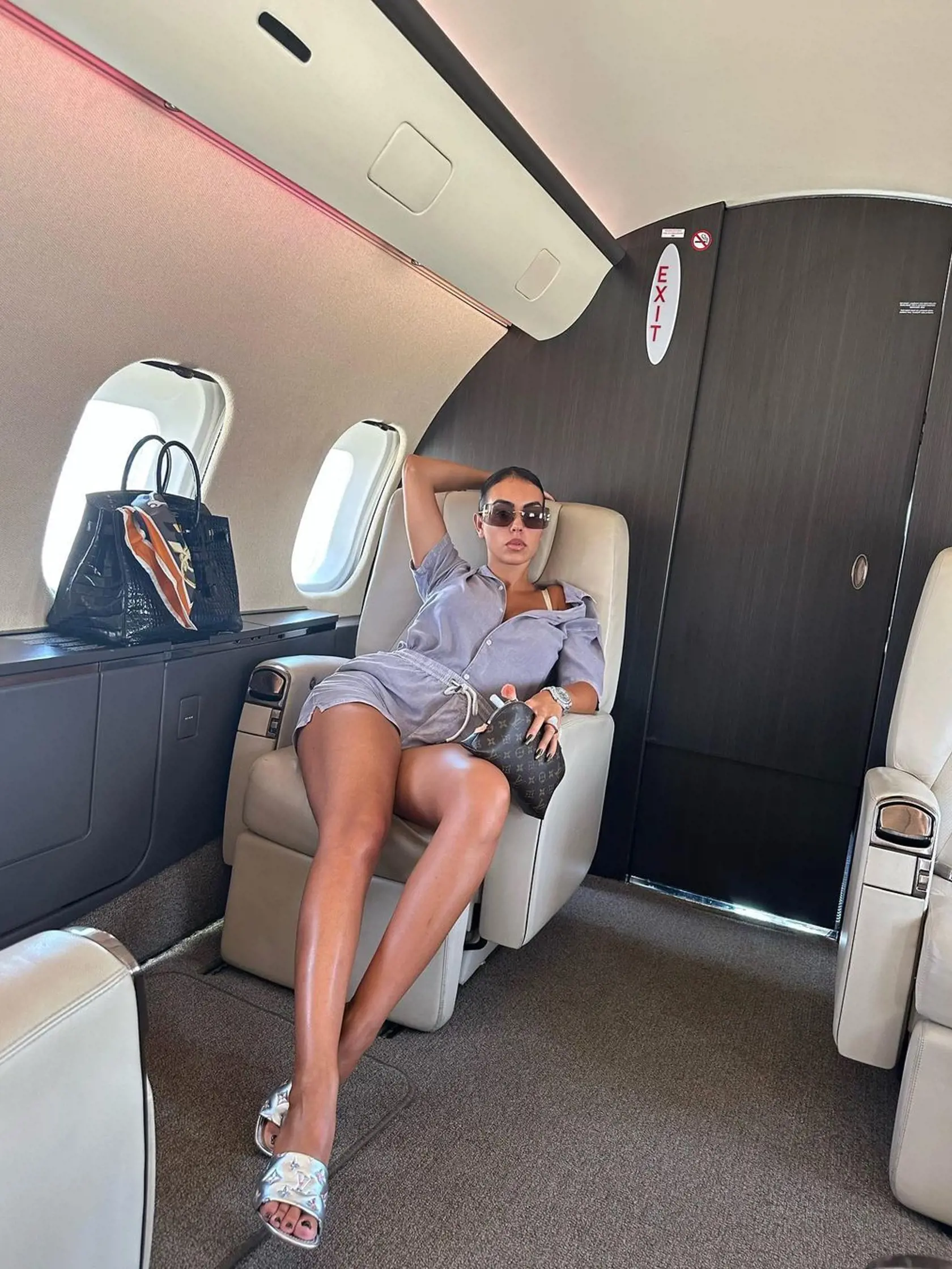 Georgina sa rada predvádza sama, s deťmi i Ronaldom. Len nech ju vidno!