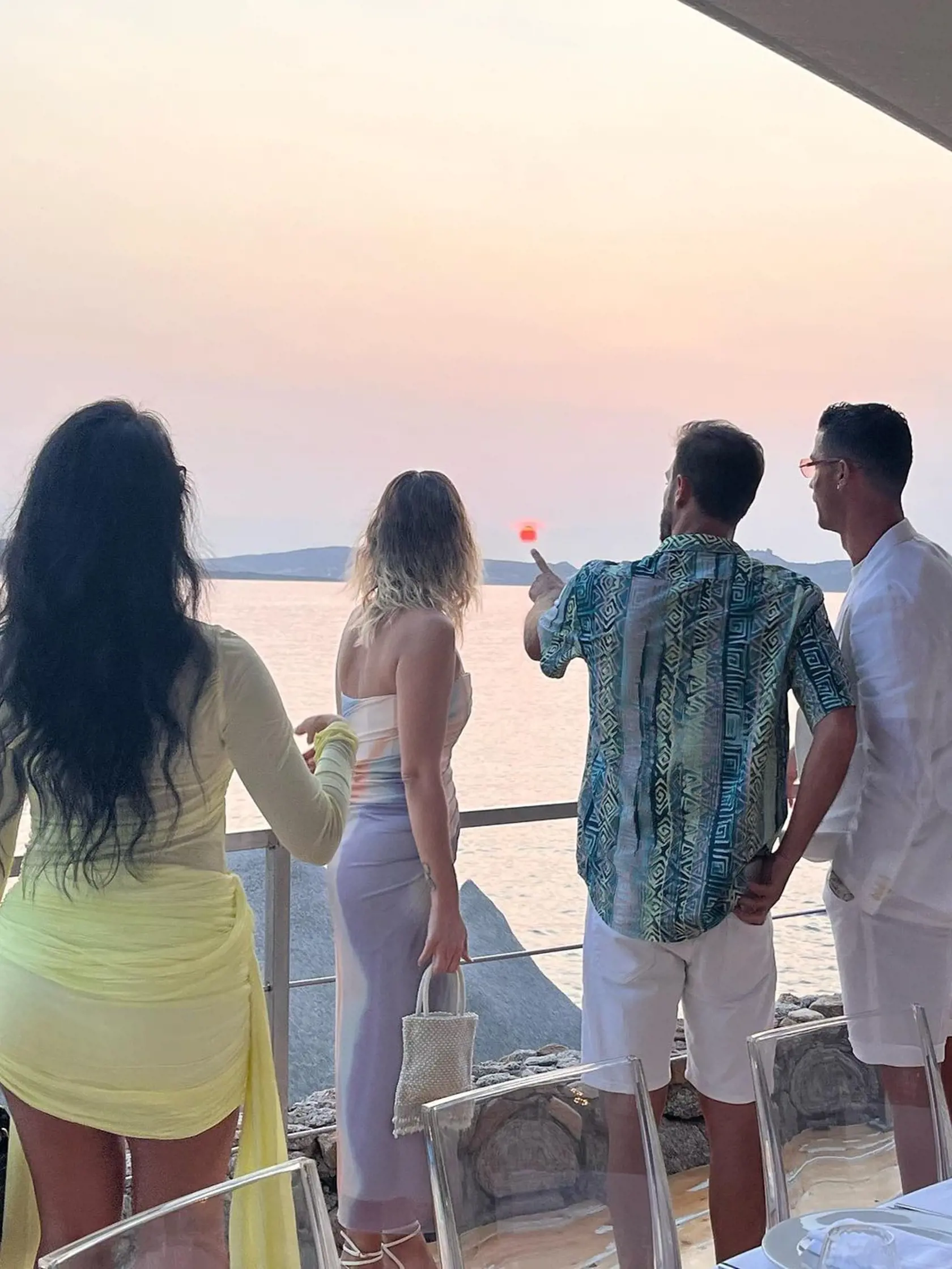 Ukazovať svoje sexi telo jej nerobí žiadny problém Teraz dáva najavo, že medzi ňou a Ronadlom je všetko v poriadku.