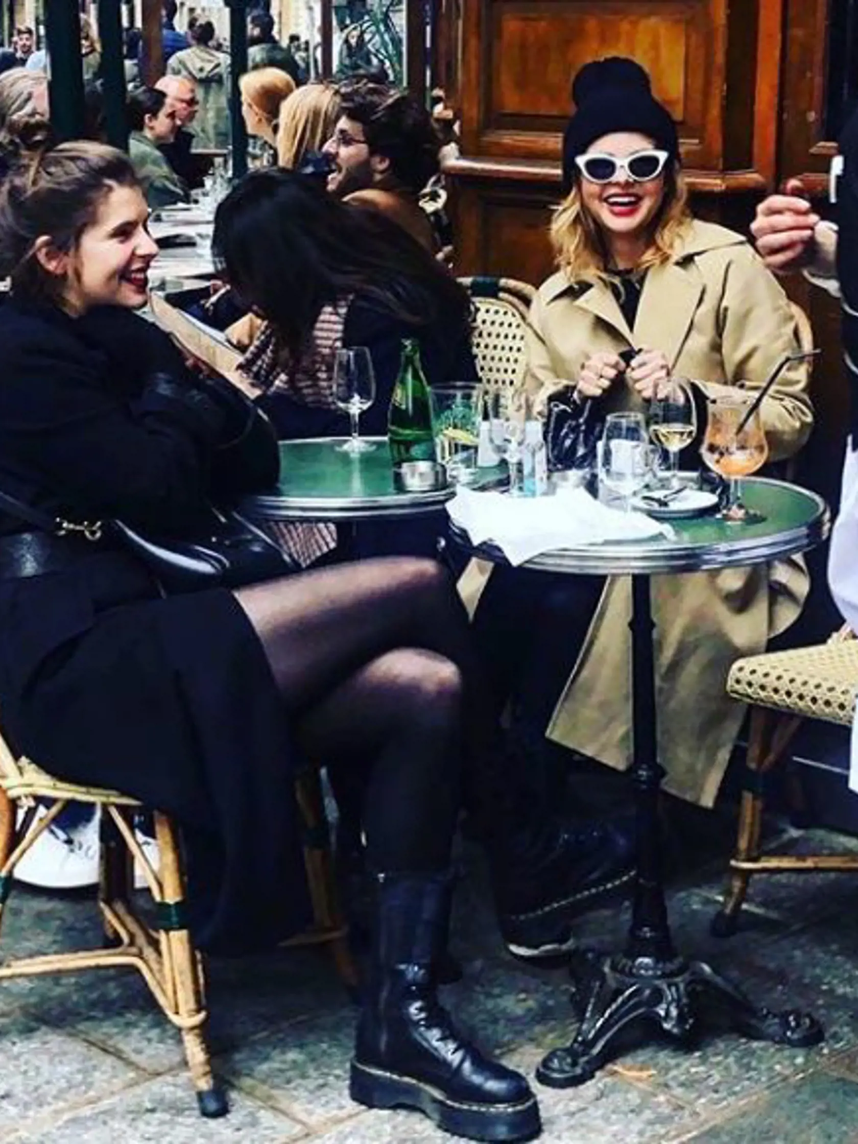 Müllerová s dcérou Emou na káve v milovanom Paríži.
