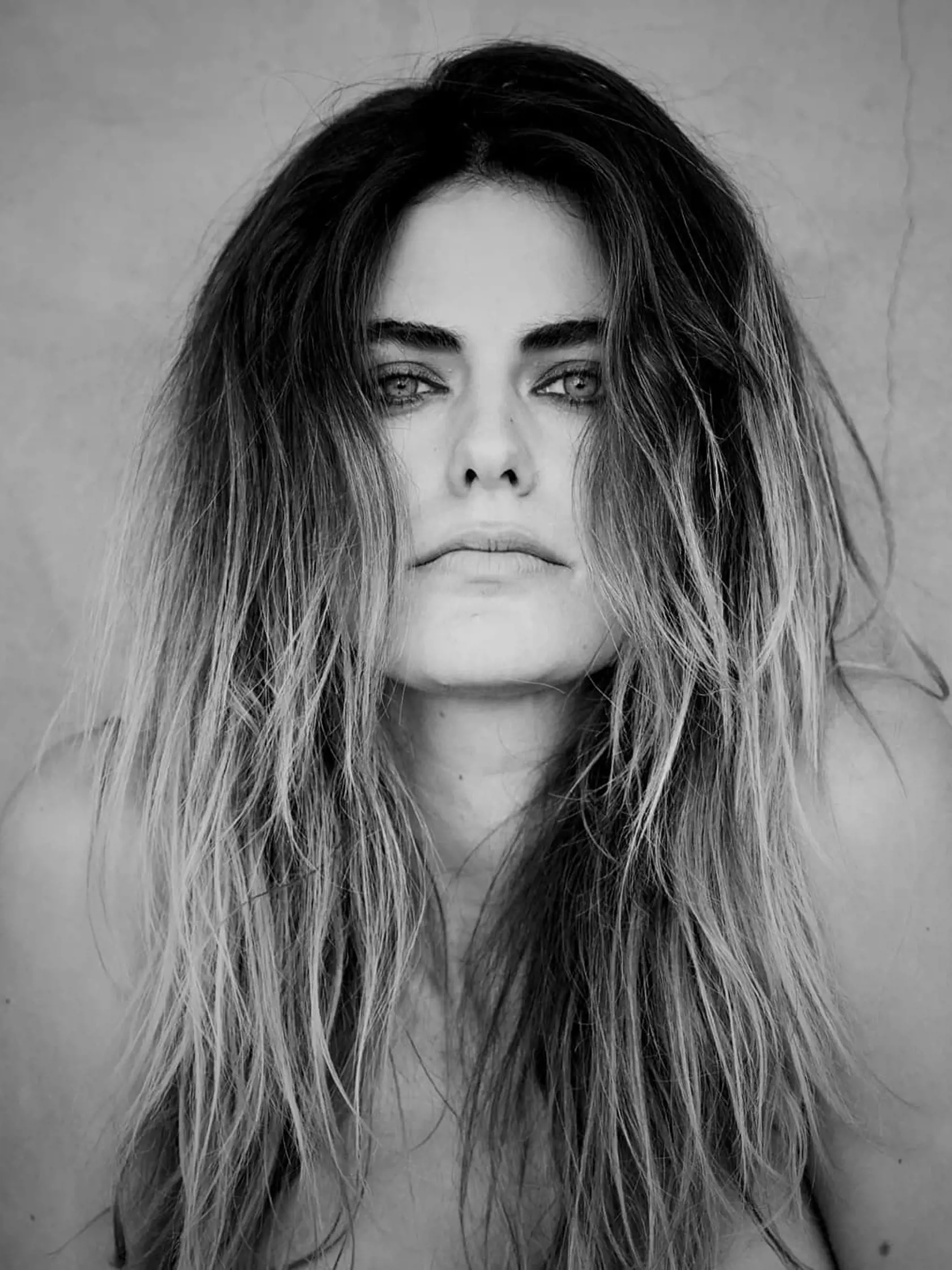 Modelka Alyson Le Borges (35) je ženským stelesnením jej slávneho dedka, francúzskeho hereca Alaina Delona.