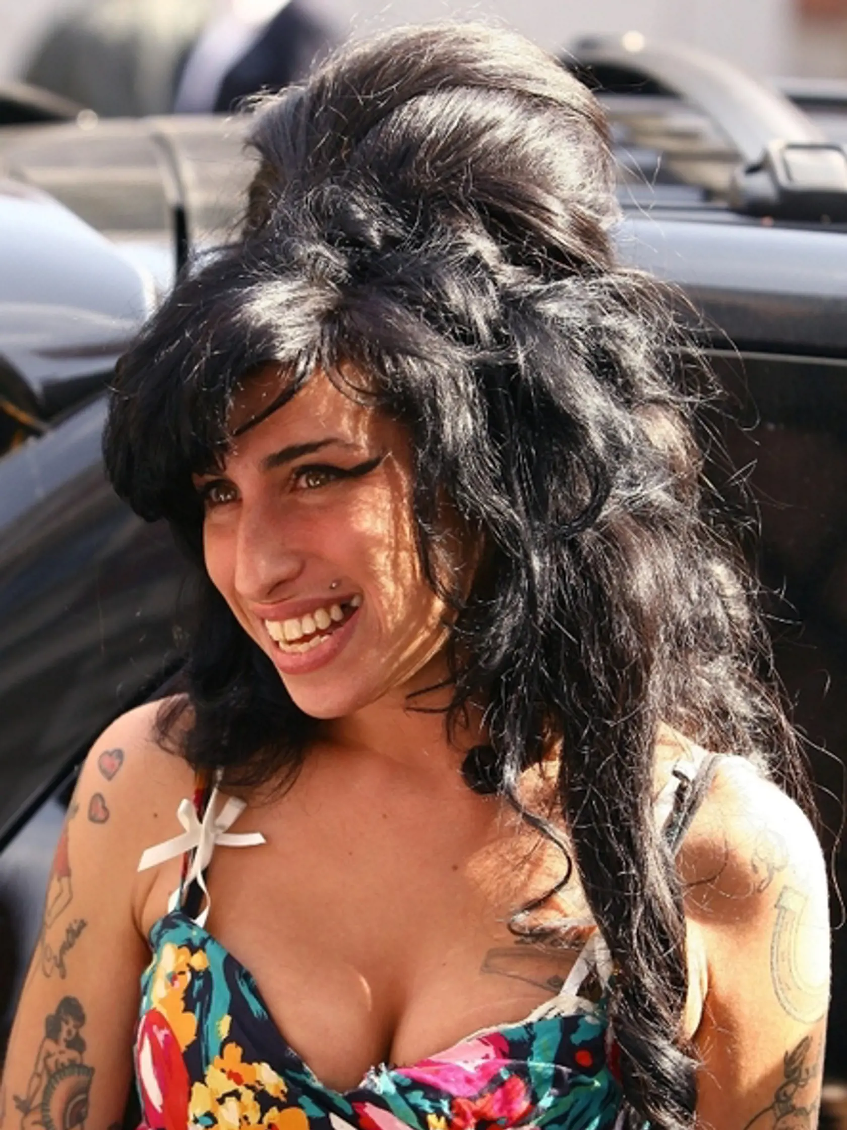 Amy Winehouse (†27)