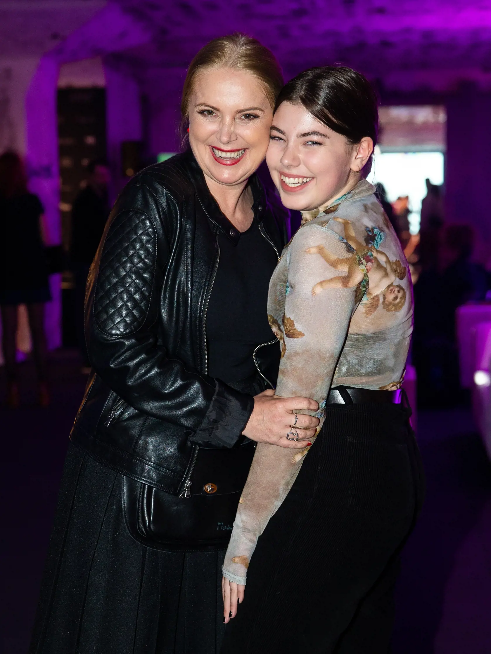 Tretí deň série módnych prehliadok pod názvom "Eurovea Fashion Forward" v Bratislave. Na snímke Zuzana Vačková s dcérou.