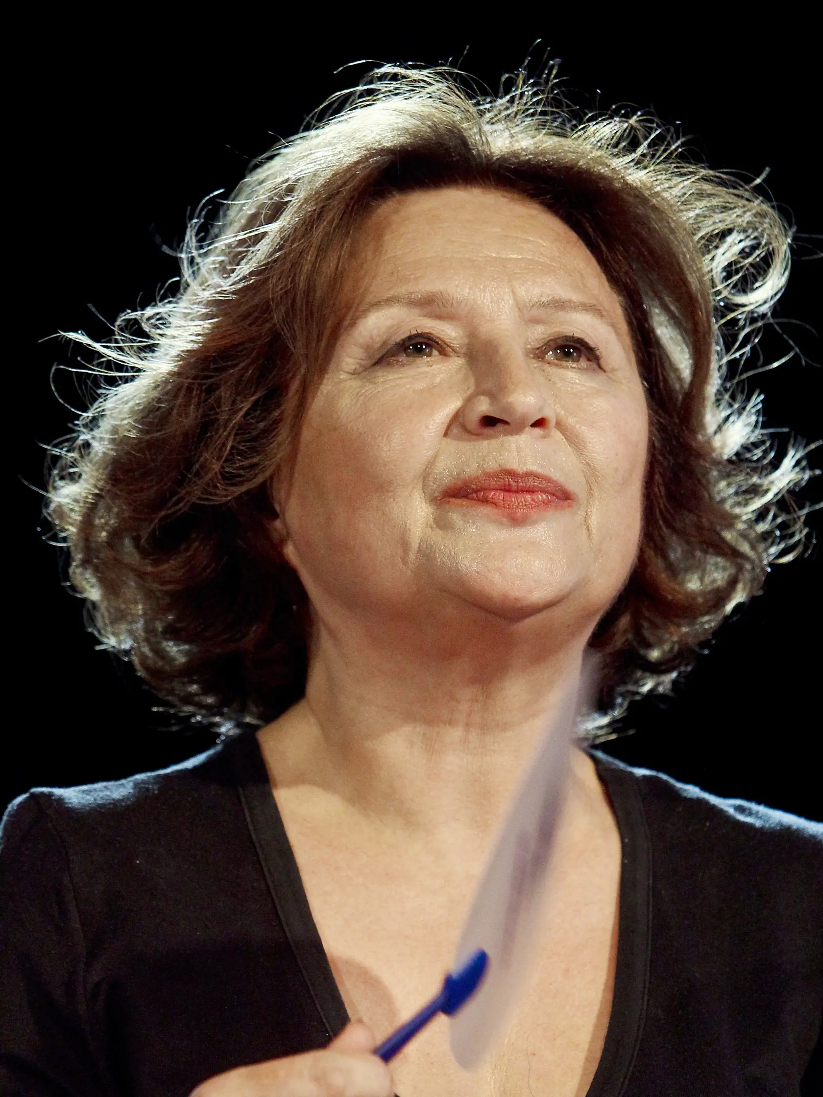 . Na snimke slovenska herecka Emilia Vasaryova pocas diskusie na temu aktivne starnutie.