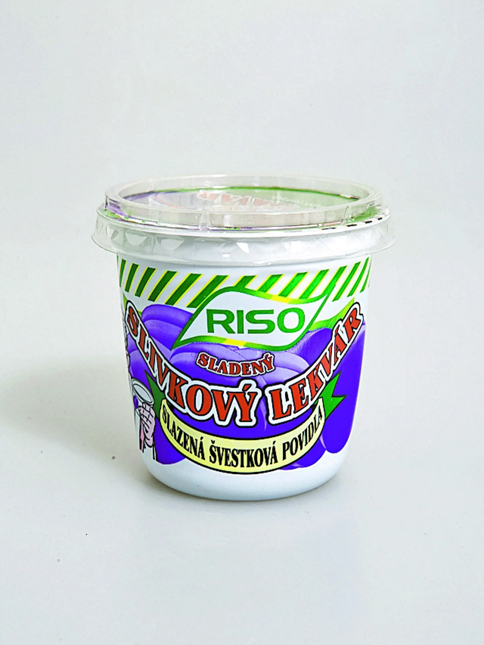 Sladený slivkový lekvár
RISO, 450 g
Krajina pôvodu/ Slovensko
Zloženie/ cukor 43,5 %, slivková dreň 34,7 %, slivková pasta 14,9 %, jablková dreň 4,9 %, regulátor kyslosti: kyselina citrónová, farbivo: amoniak – sulfitový karamel, chemická konzervačná látka E 202
Podiel ovocia/220,18 g ovocia/100 g
Energia v 100 g/ 1 324,8 kJ Sacharidy/ 71,13 g, z toho cukry/ 57,7 g
Redakcia hodnotí: Najsladší a najtuhší lekvár sa od ostatných odlišuje slabšou slivkovou vôňou, takmer úplne hladkou textúrou 