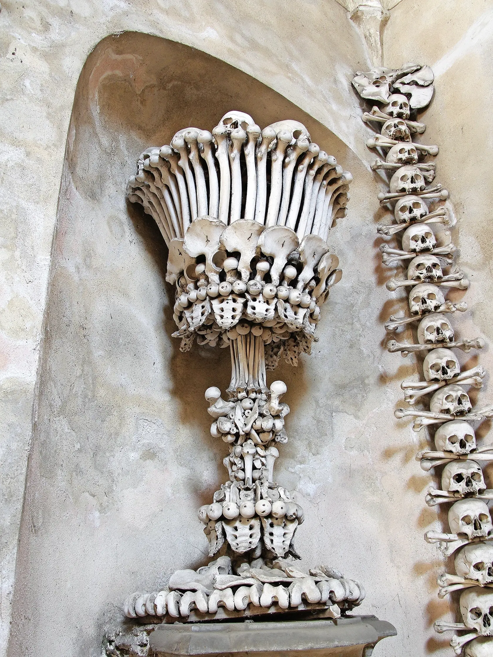 Memento mori  znamená: Pamätaj na smrť.