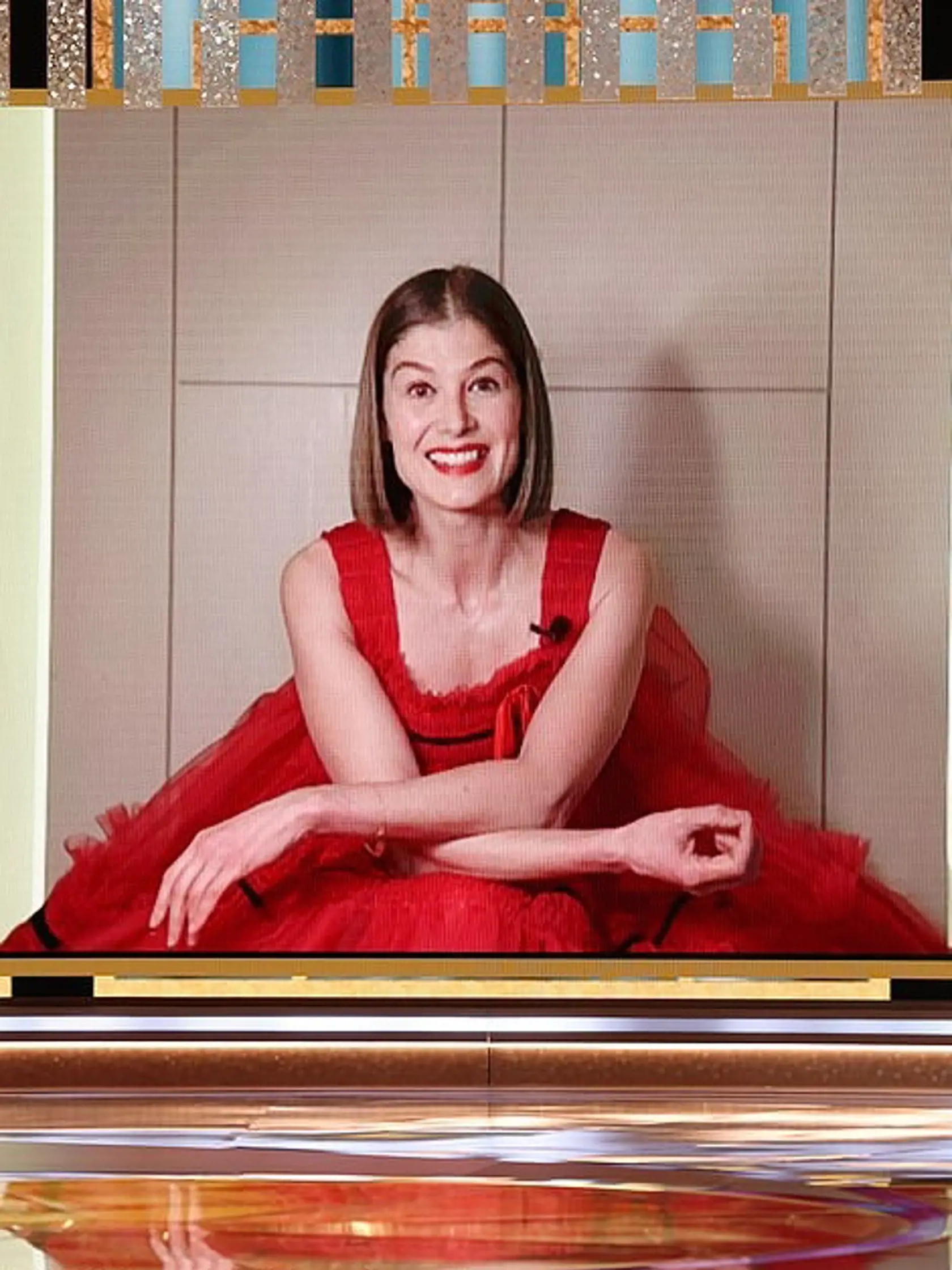 Rosamund Pike