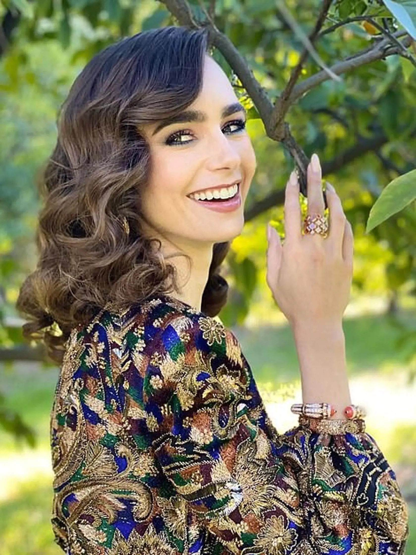 Lily Collins