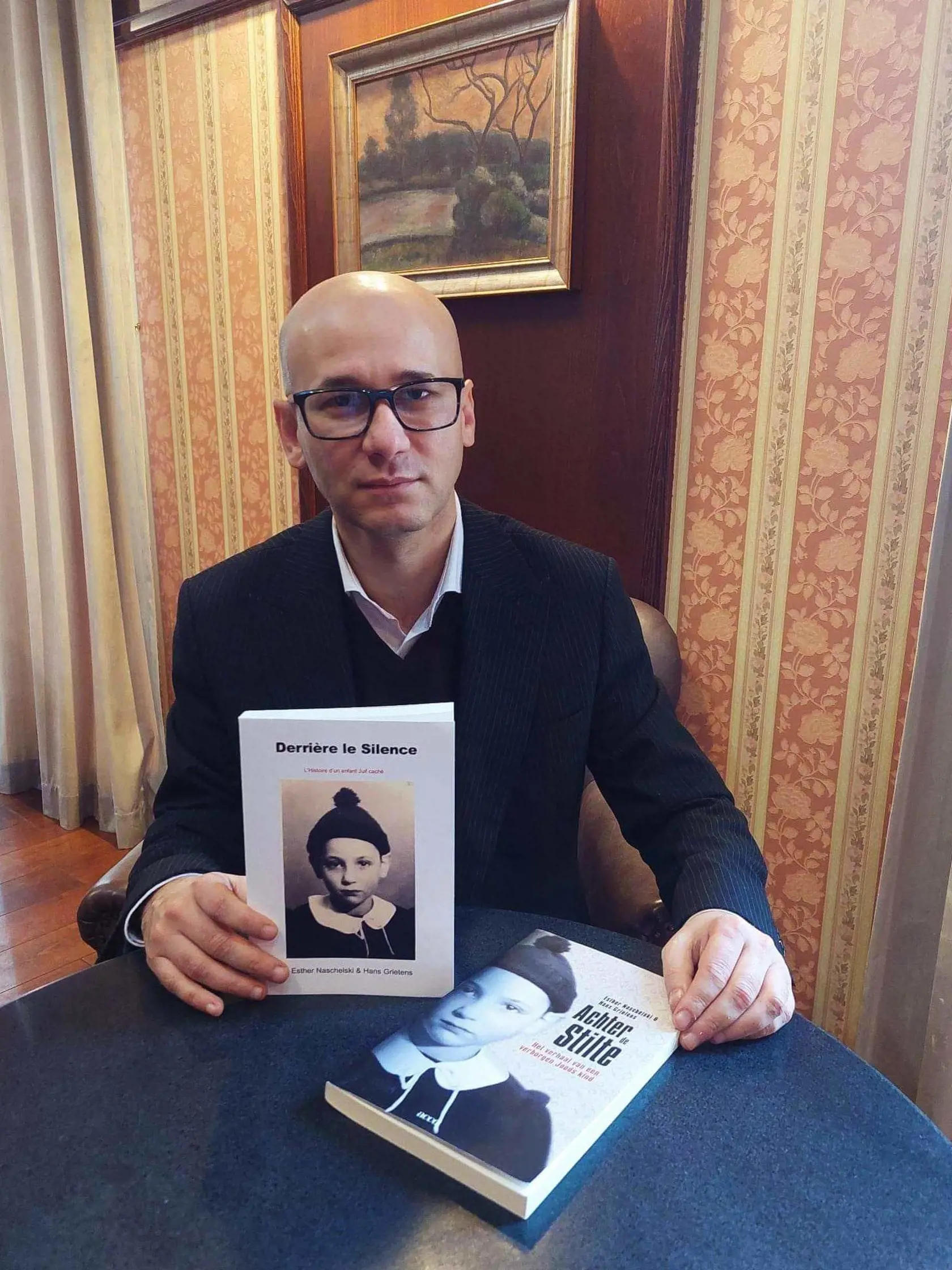 Najbližšie ho čaká natáčanie v Múzeu rómskej kultúry v Osvienčime, ktorá je súčasťou expozície a v Múzeu Oskara Schindlera v Krakove.