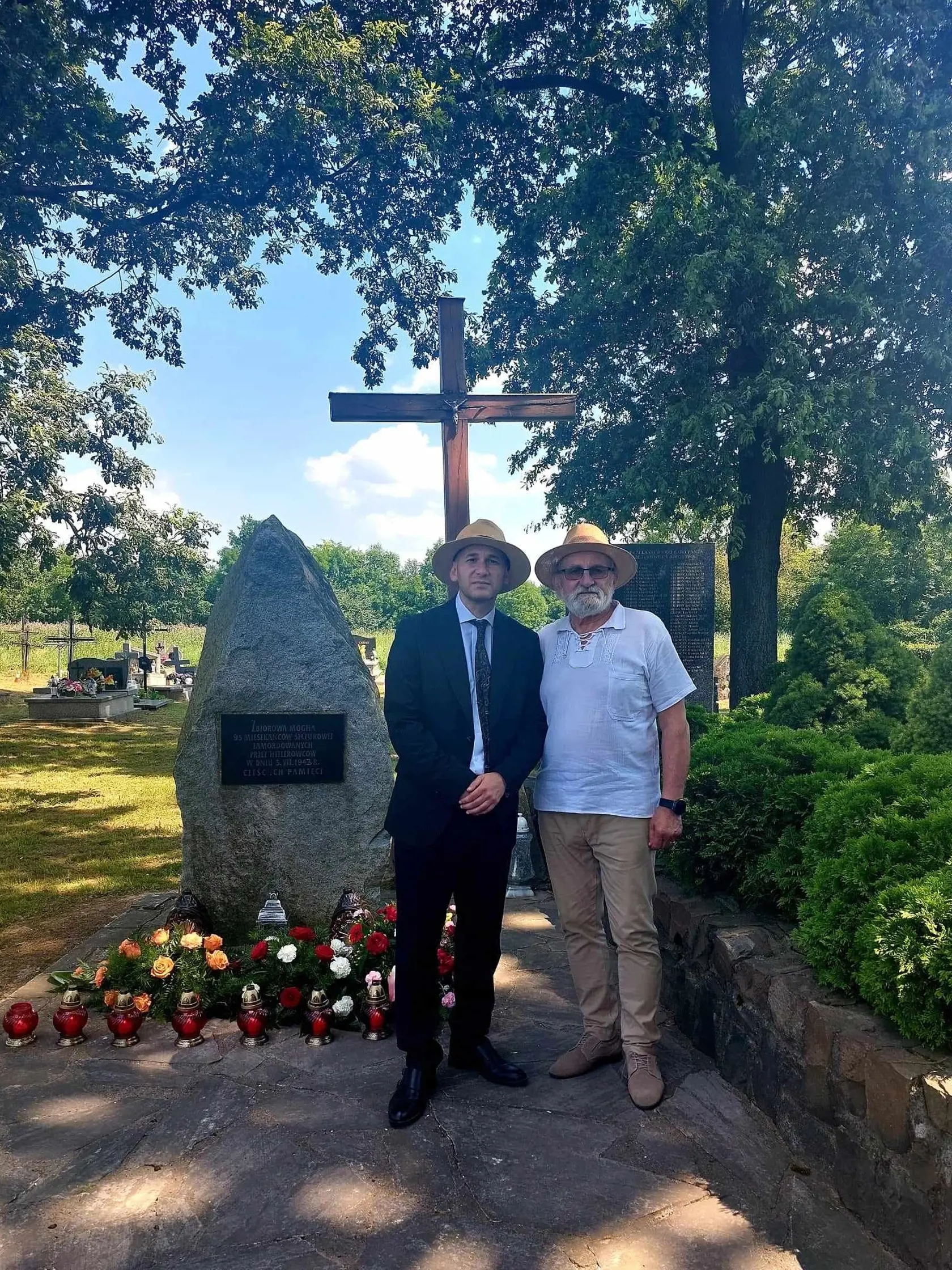 Z pietneho aktu venovaného obetiam rómskeho holokaustu v Poľsku Szczurowej.