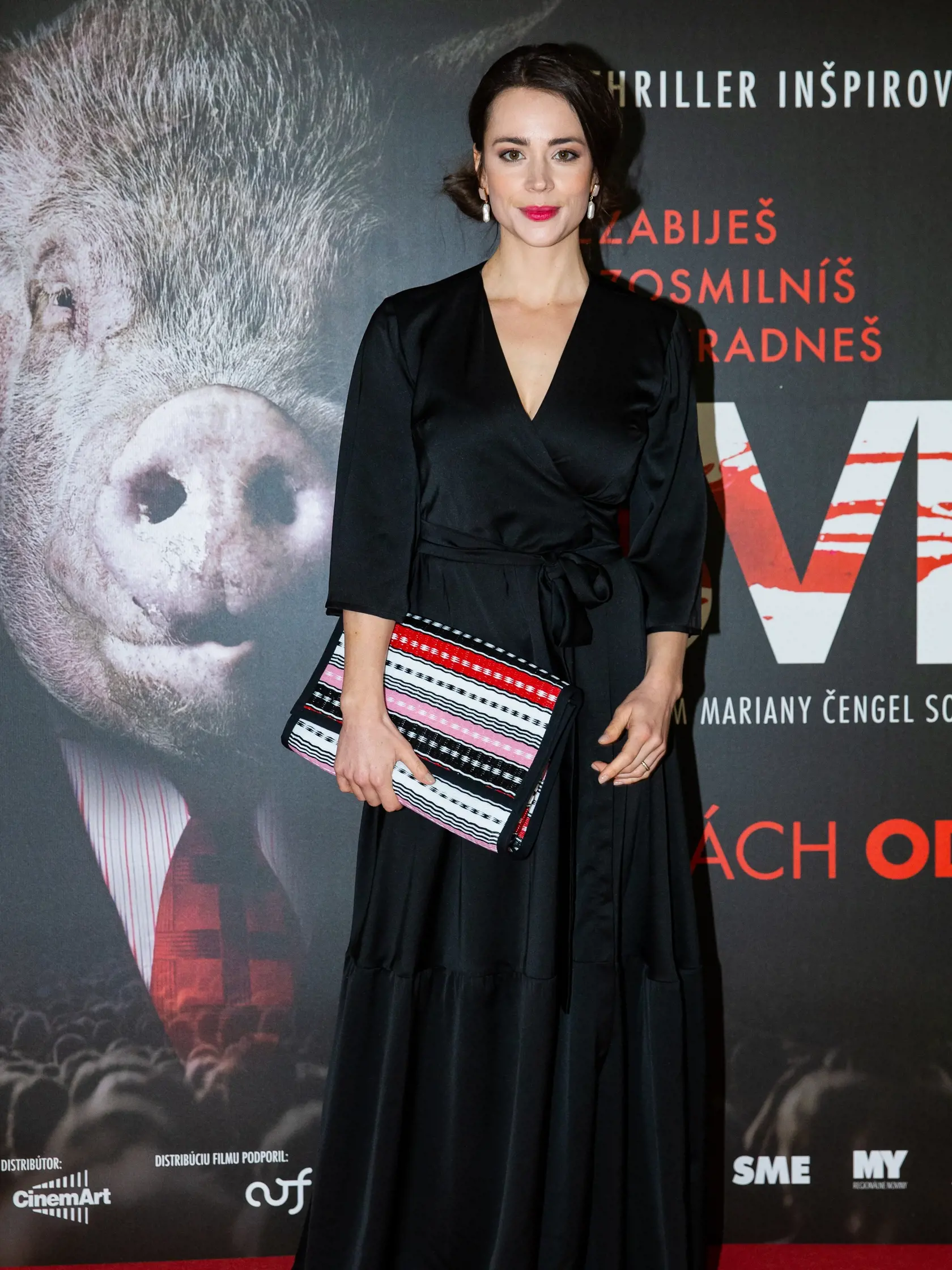 Premiéra slovenského filmu "Sviňa" v jednom z bratislavských nákupných centier. Na snímke Gabriela Marcinková
