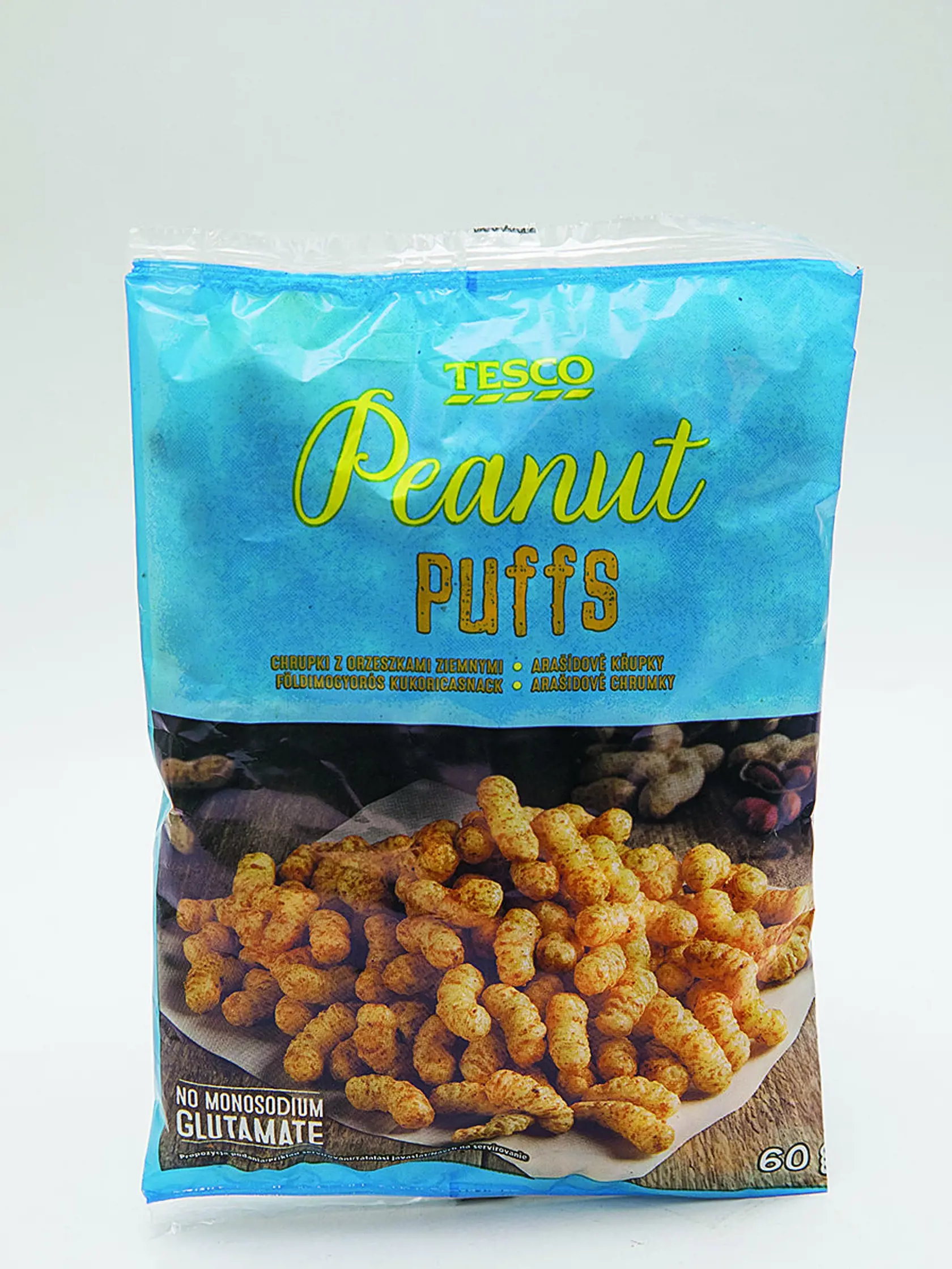 Peanut Puffs
Tesco, 60 g
Predáva/ Tesco Krajina pôvodu/ Slovensko
Zloženie/ kukuričná múka, pražené arašidy 33 %, slnečnicový olej, jedlá soľ
Energia v 100 g/ 2 229 kJ Bielkoviny/ 12,3 g Sacharidy/ 49,5 g Tuky/ 32,8 g Soľ/ 1,4 g
Redakcia hodnotí: Malé chrumky sú obalené najemno pomletými arašidmi, ktoré z nich opadávajú. Chrumky sú veľmi nafúknuté, vnútri takmer duté a pri hryzení húževnaté. Z porovnávaných výrobkov majú najviac tuku a najmenej soli. Chrumky sa zdajú mastné a málo osolené, 
