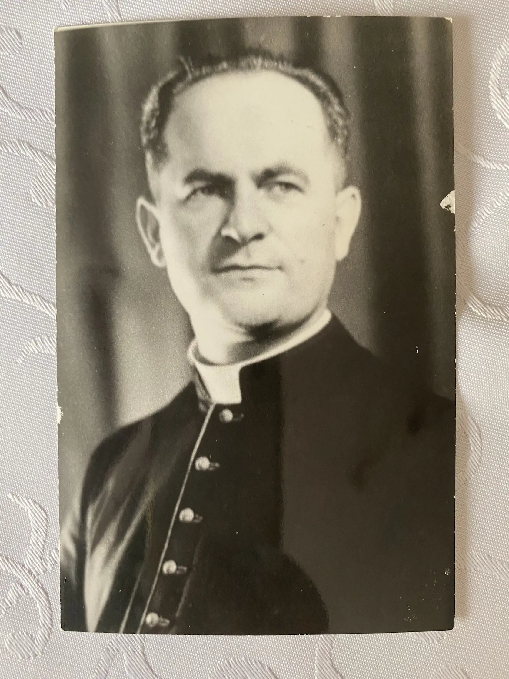 Kardinál Jozef Tomko ako mladý kňaz.