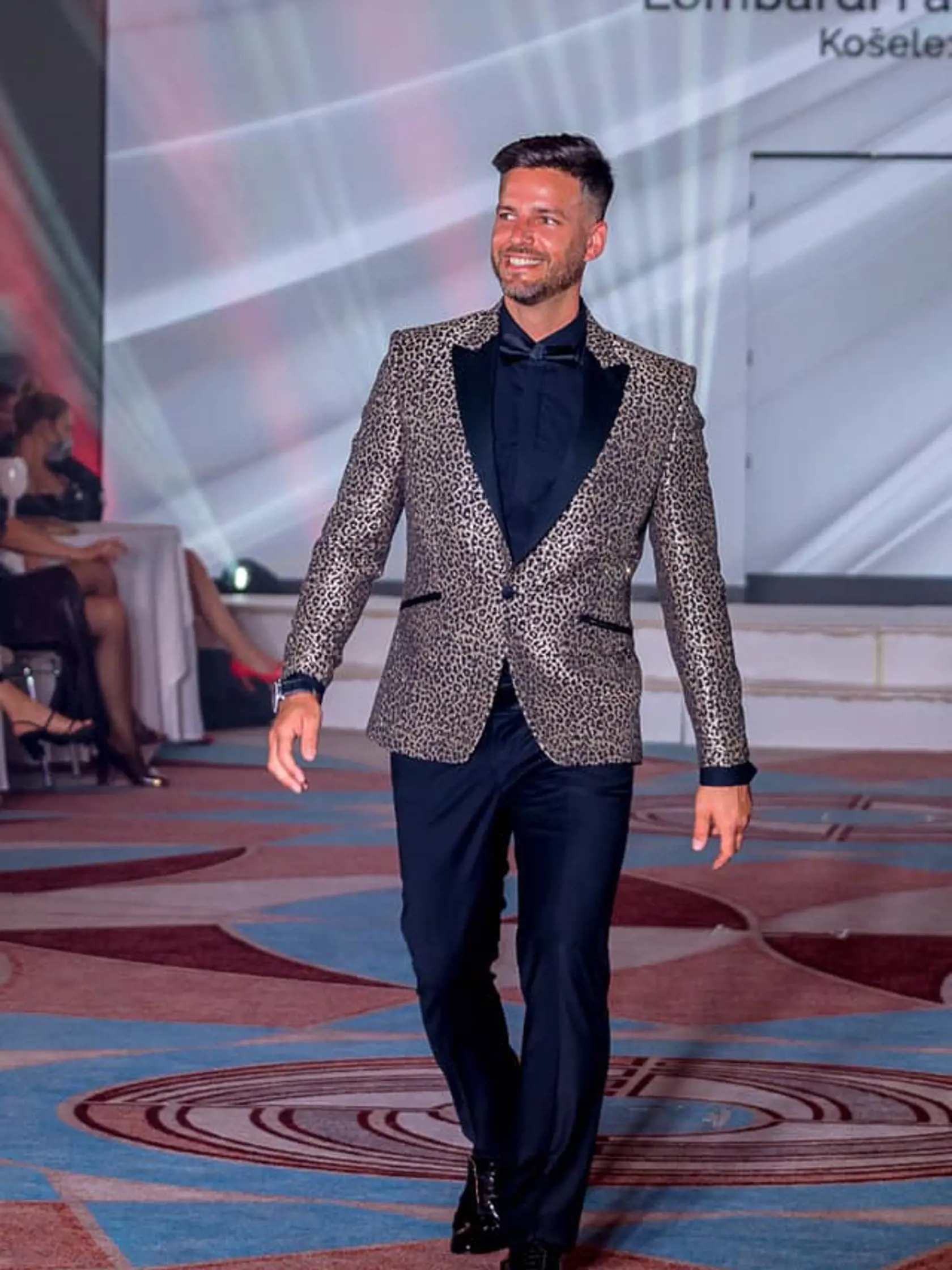 Raper Ego je najnovšie aj modelom.