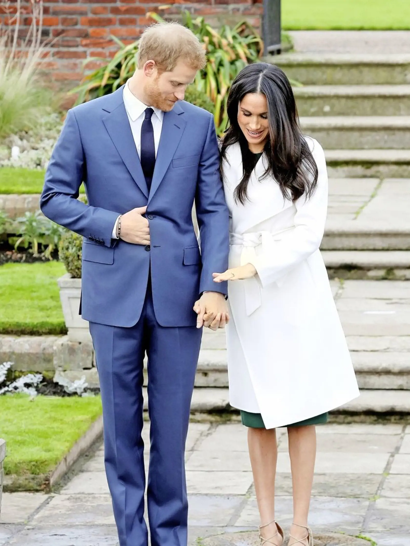 Britská monarchia ide s dobou. Prijala medzi seba rozvedenú hollywoodsku herečku.