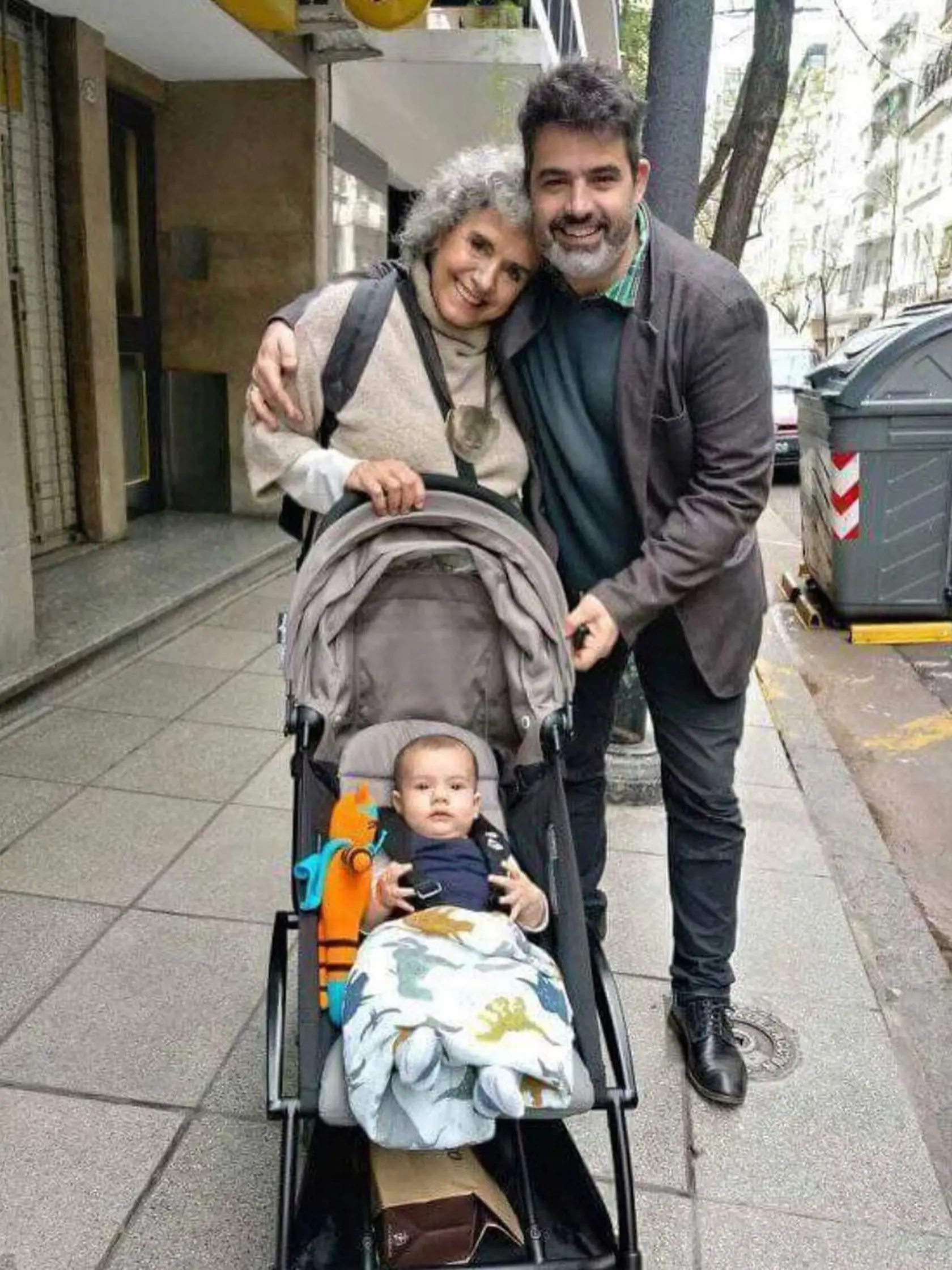 Silvia Baylé so synom a vnukom