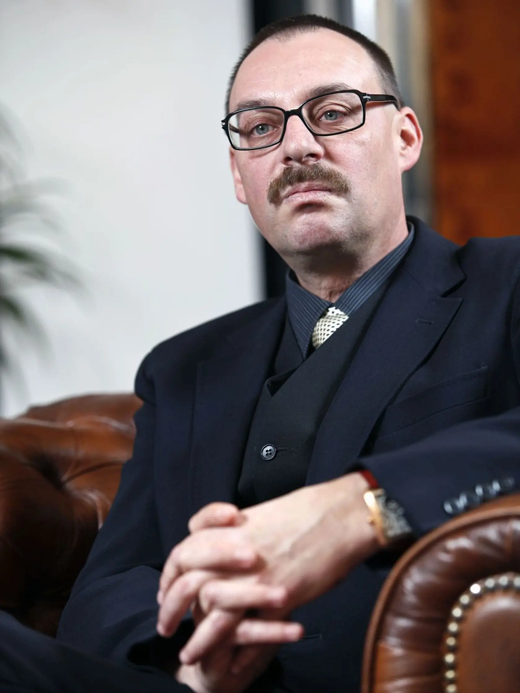 Bývalý generálny riaditeľ Dobroslav Trnka ako elegán