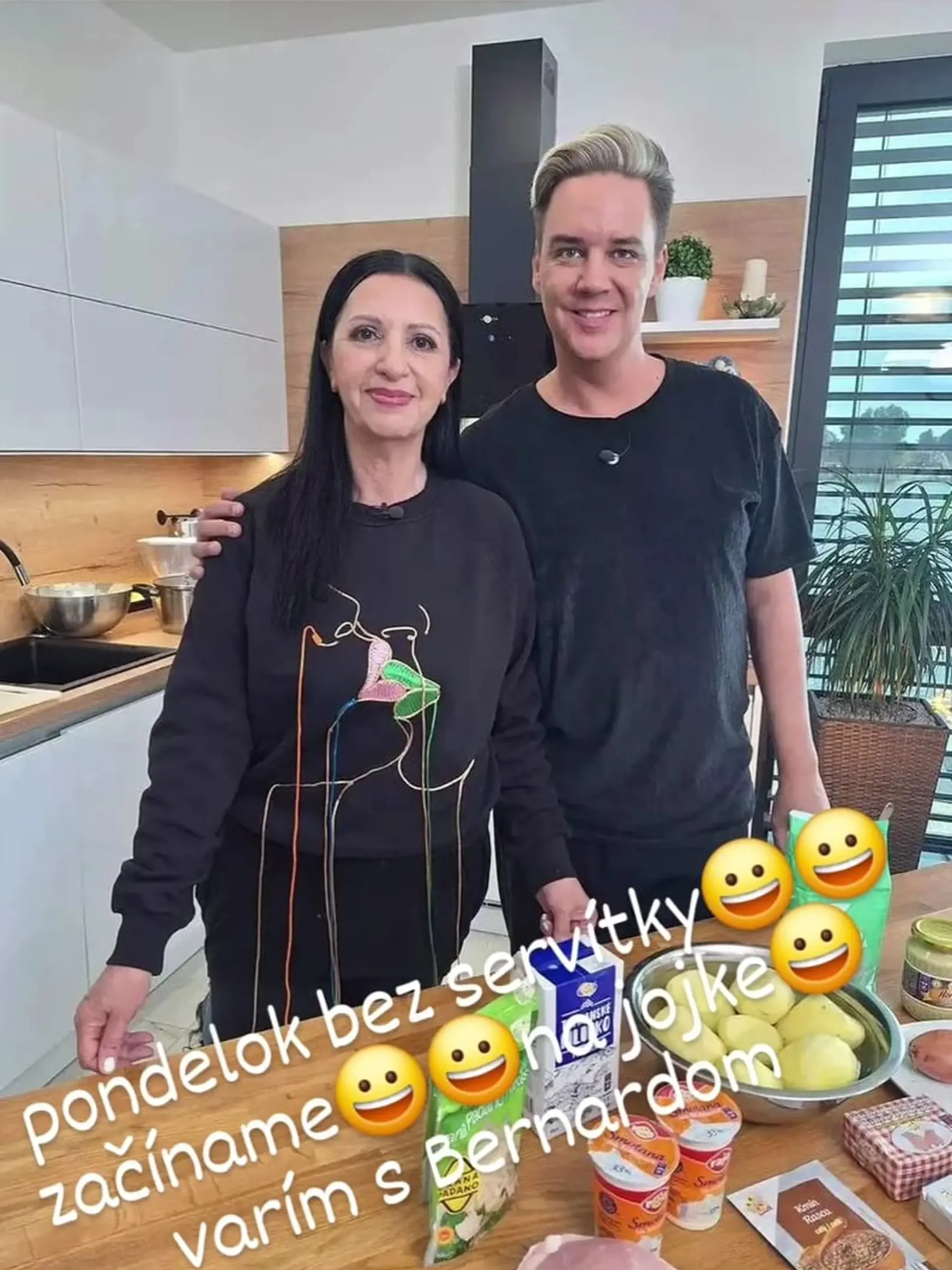 Nora Kabrheľová sa znova vracia do šou Bez servítky. Aj tentoraz sa bude zvŕtať v kuchyni s kamarátom.