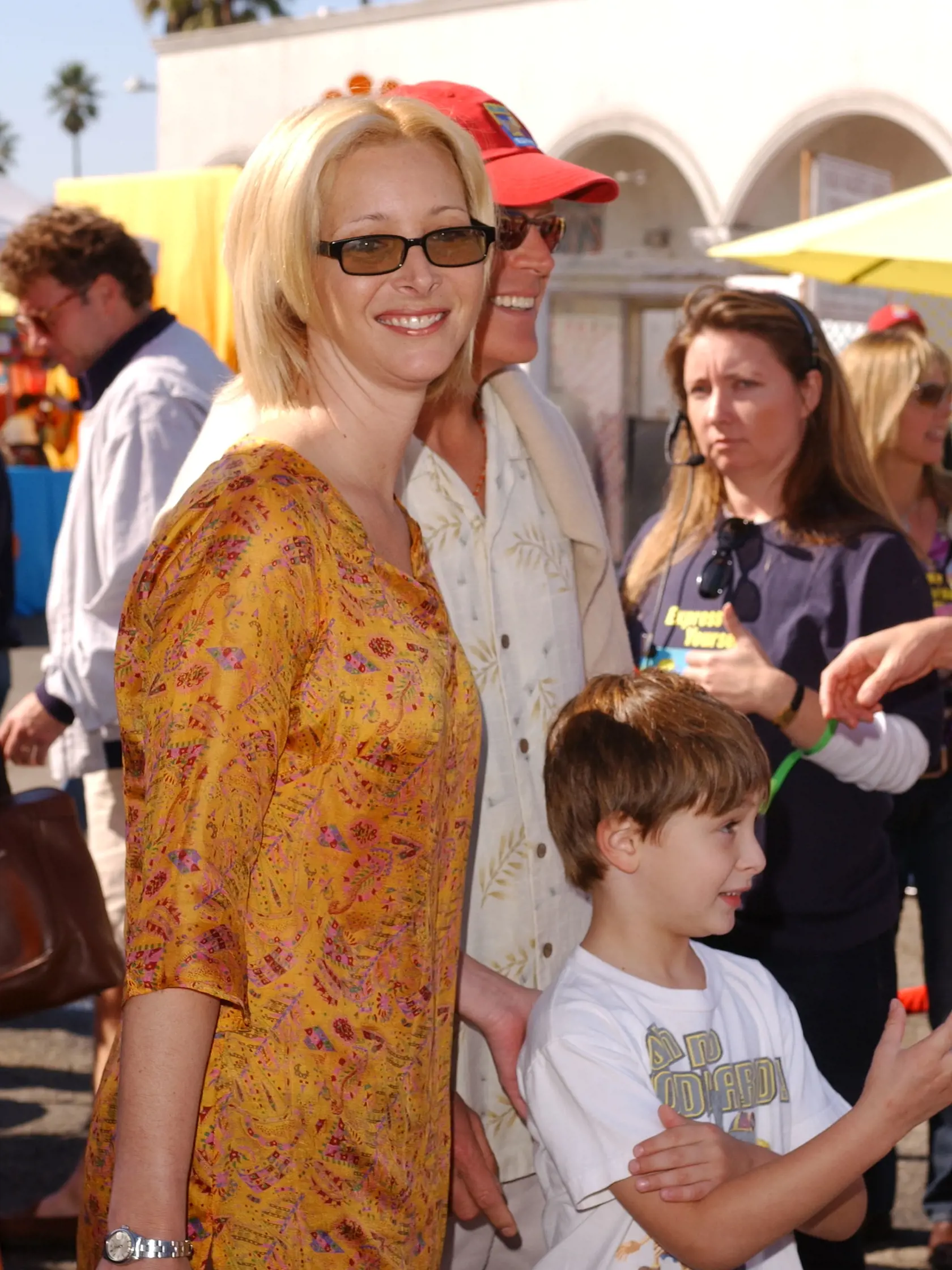 V roku 1995 sa herečka Lisa Kudrow vydala za marketingového riaditeľa Michaela Sterna, s ktorým má syna Juliana Murray Sterna (25). Ako sama neskôr priznala, práve rodina bola pre ňu v ťažkých časoch oporou.