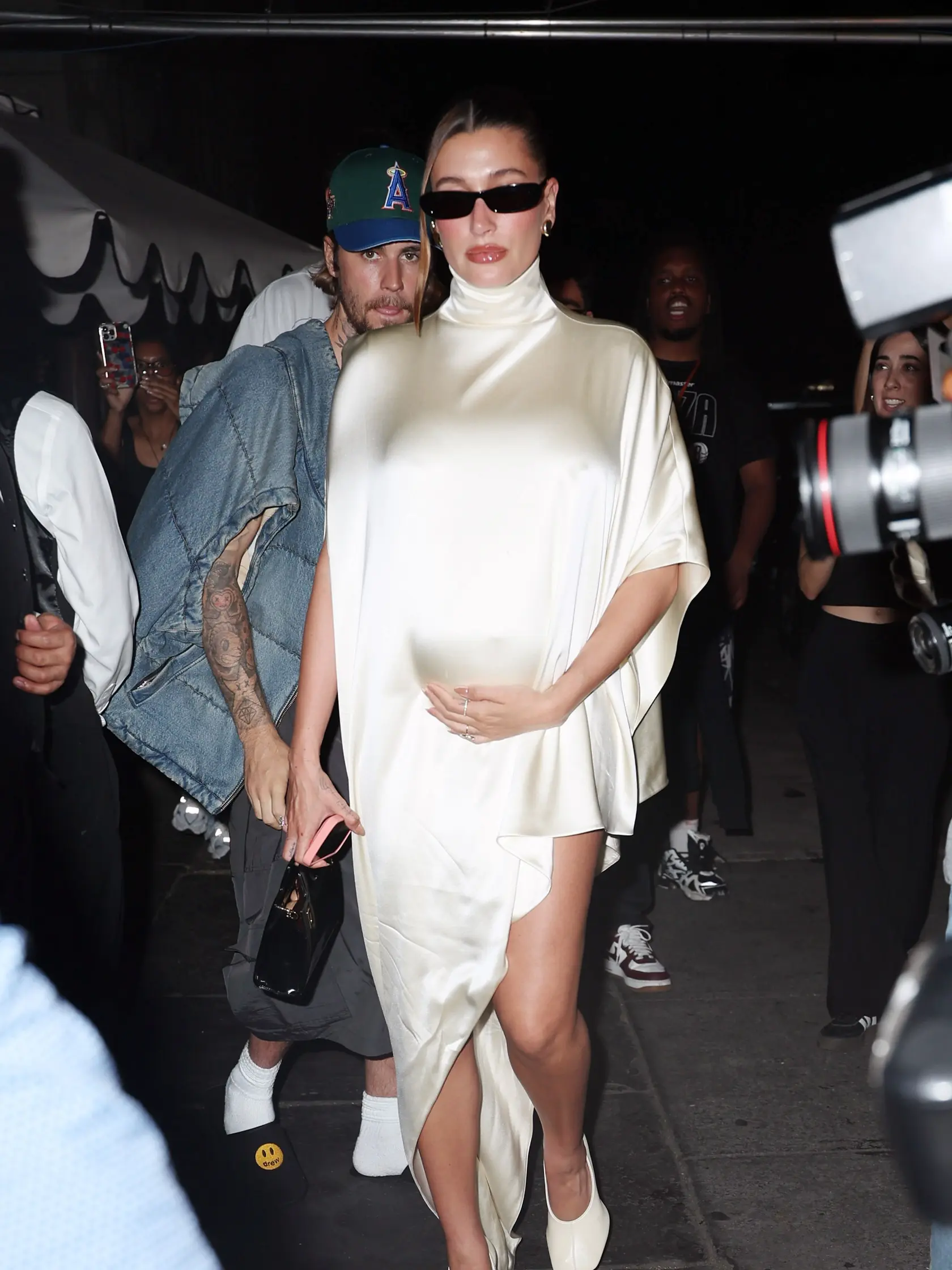 Justin a Hailey sa tvárili, akoby k sebe ani nepatrili.