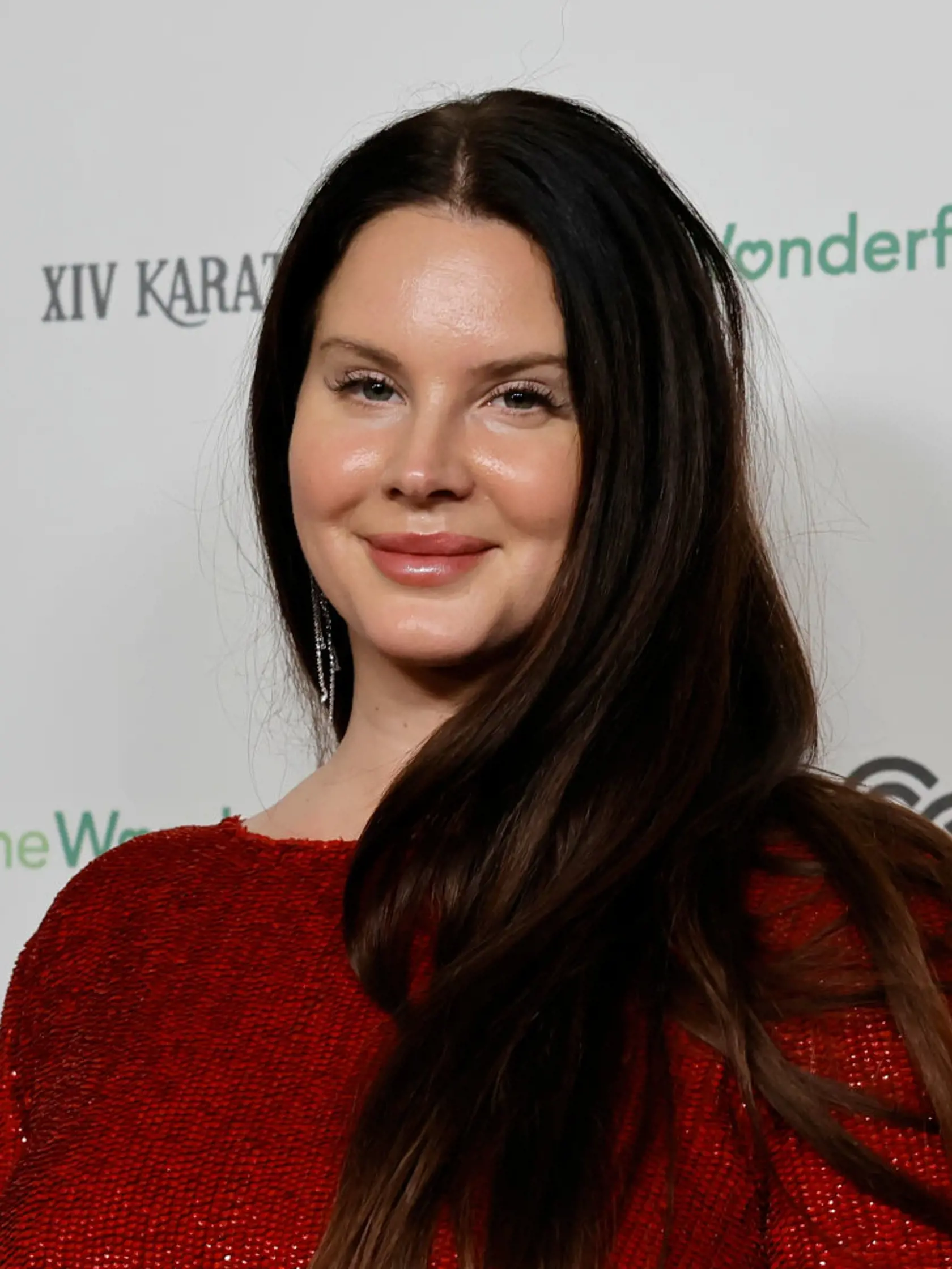 Speváčka Lana Del Rey vypredáva koncerty po celom svete.