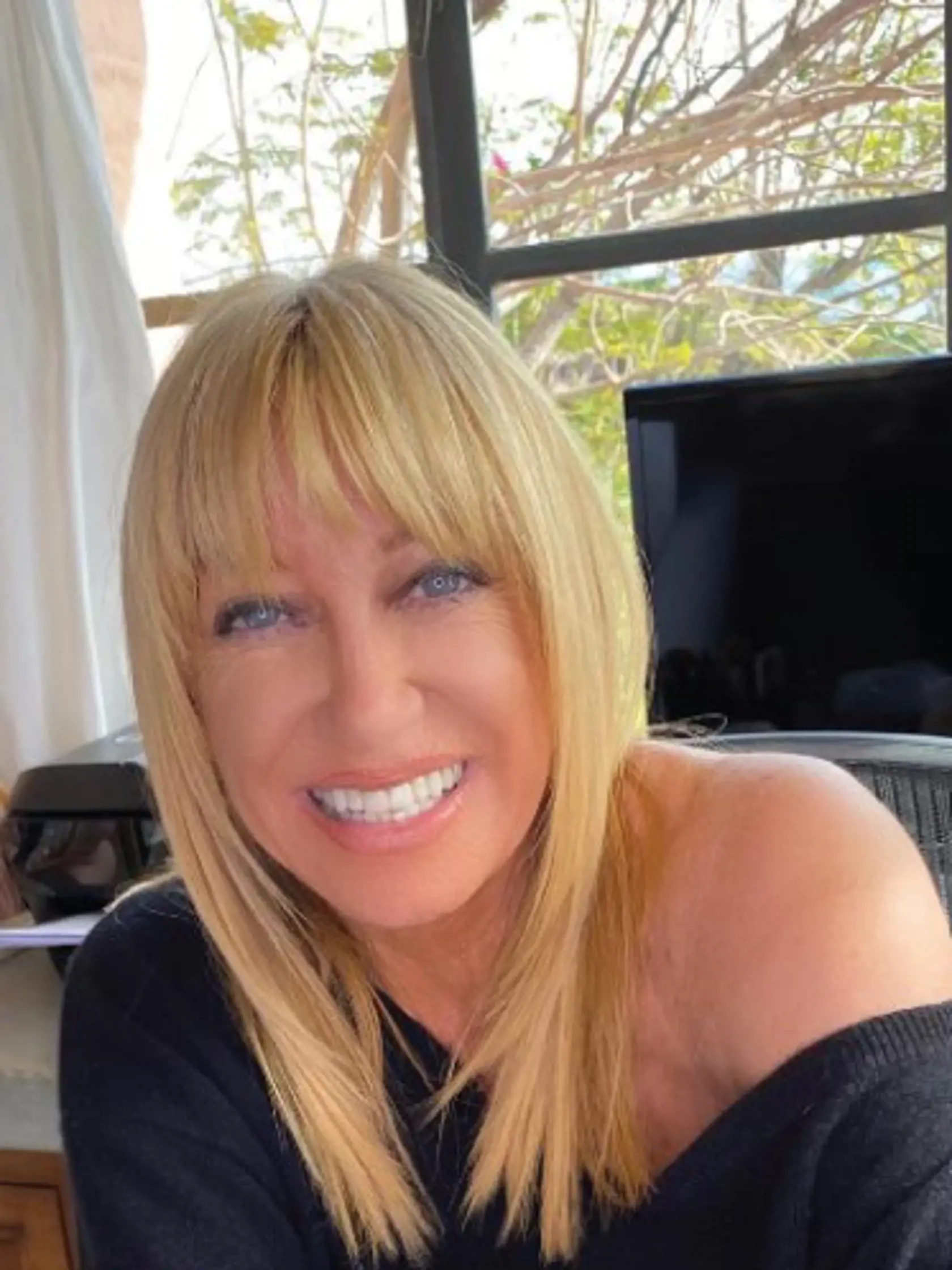 Suzanne Somers napriek veku vyzerá stále dobre. Ku kráse si občas dopomôže aj filtrami, ktoré vymažú jej vrásky.