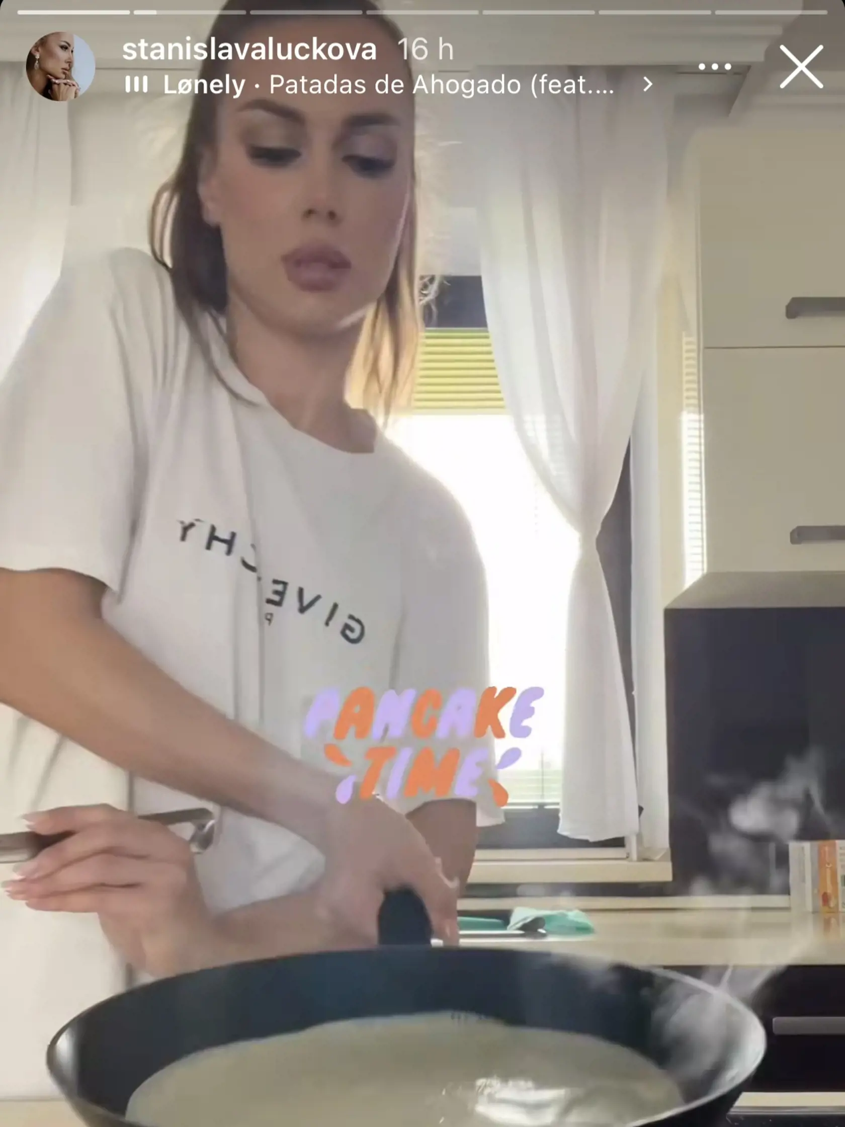 Stanka Lučková zverejnila video z Gyimesiho kuchyne.