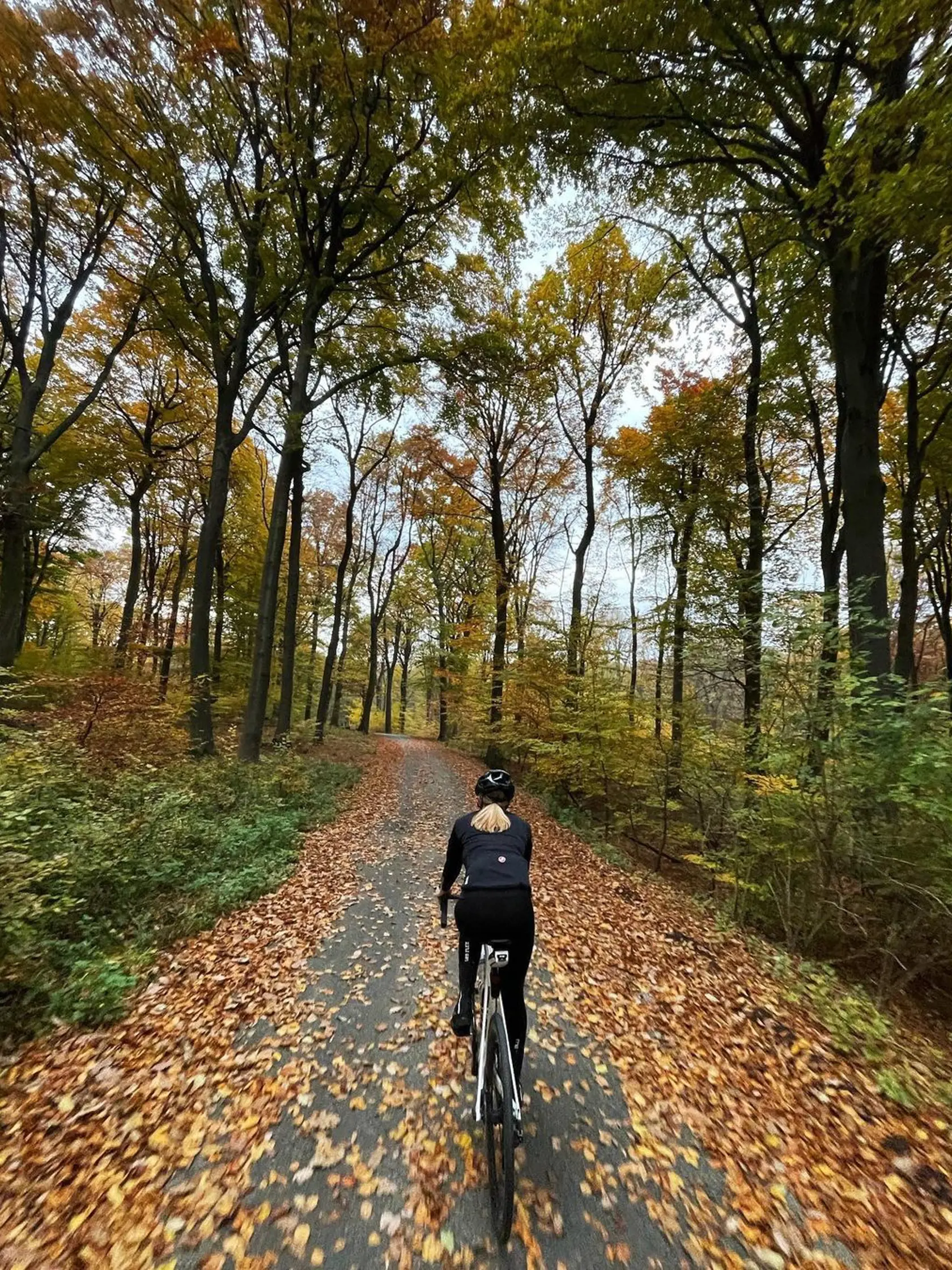 Petra Krištúfková rada jazdí na svojom bicykli. Bežne za deň zdolá desiatky kilometrov.