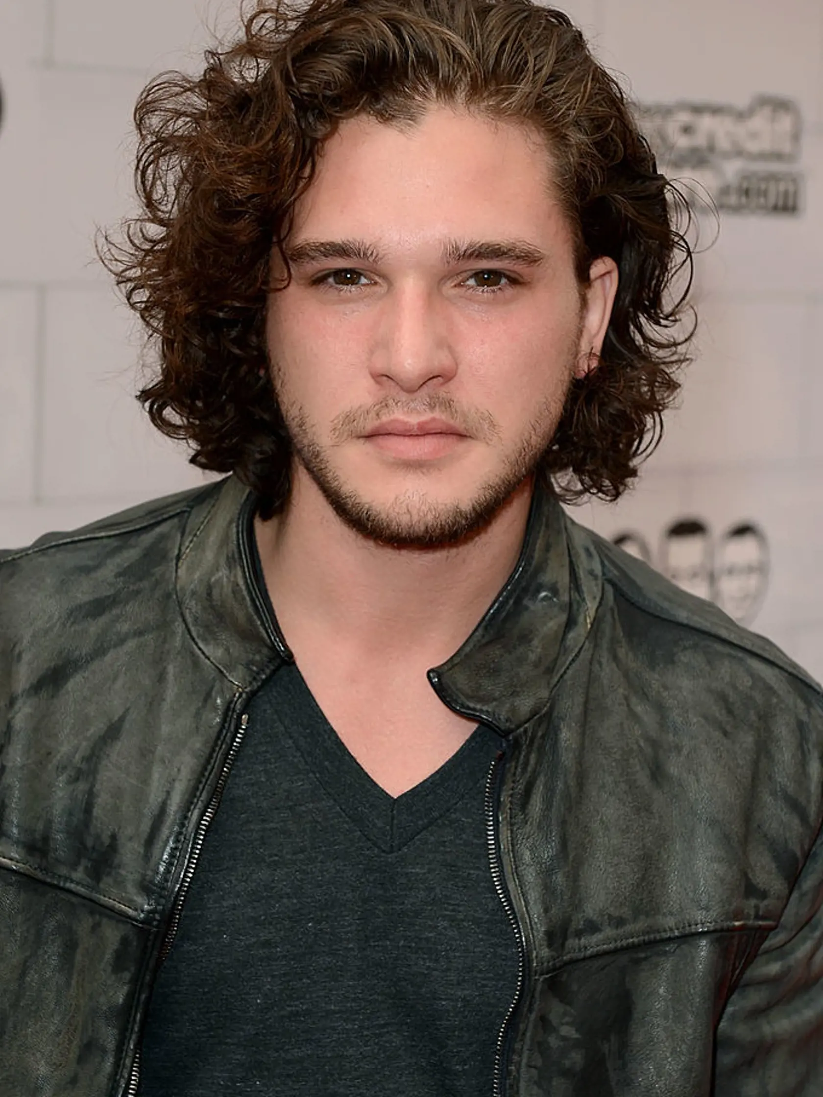 CULVER CITY, CA - JUNE 02:  Actor Kit Harington arrives at Spike TV's 6th Annual "Guys Choice Awards" at Sony Pictures Studios on June 2, 2012 in Culver City, California.  (Photo by Kevin Winter/Getty Images)
