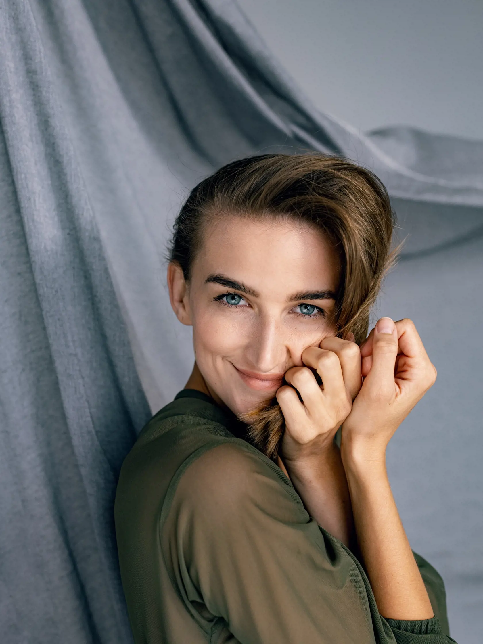 Barbora má dokonca pocit, že je na ňu manžel v divadle prísnejší než na iných hercov.