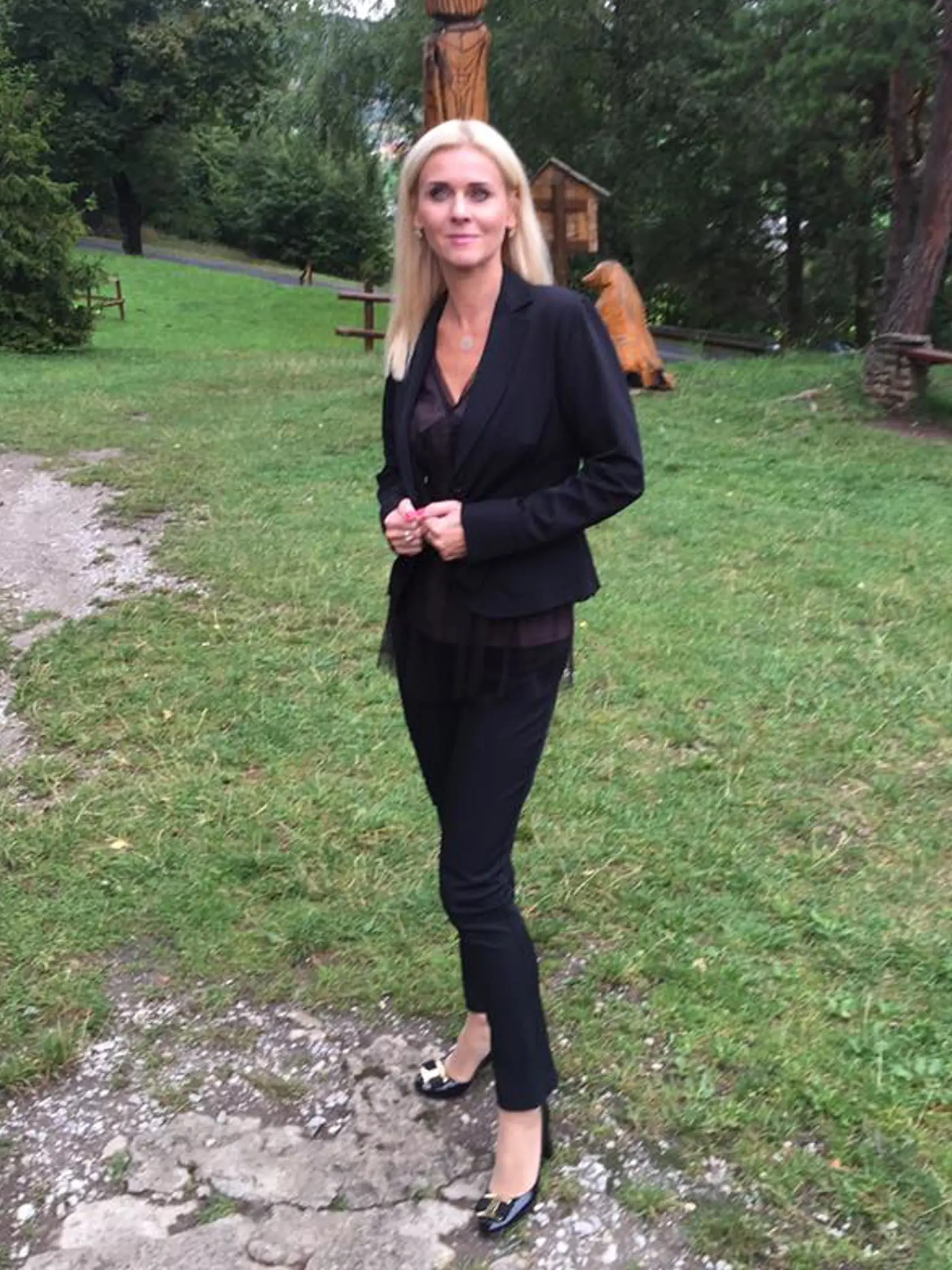 Monika Jankovská si užívala vždy život. Stretávala sa s celebritami, chodila na dovolenky, vlastnila luxusné módne doplnky a až do rozvodu žila v dokonalom manželstve.