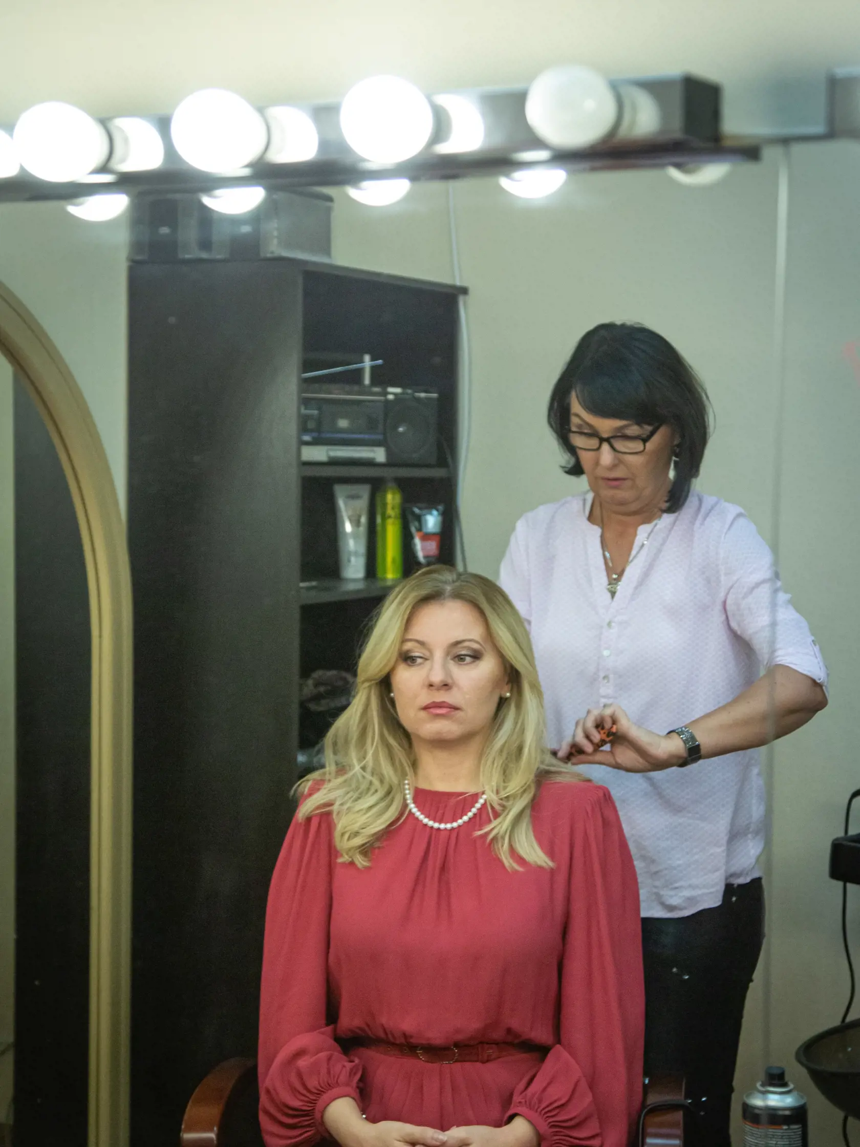 Pred Inkognitom sa prezidentka Zuzana Čaputová stretla s generálnym riaditeľom TV JOJ Marcelom Gregom.