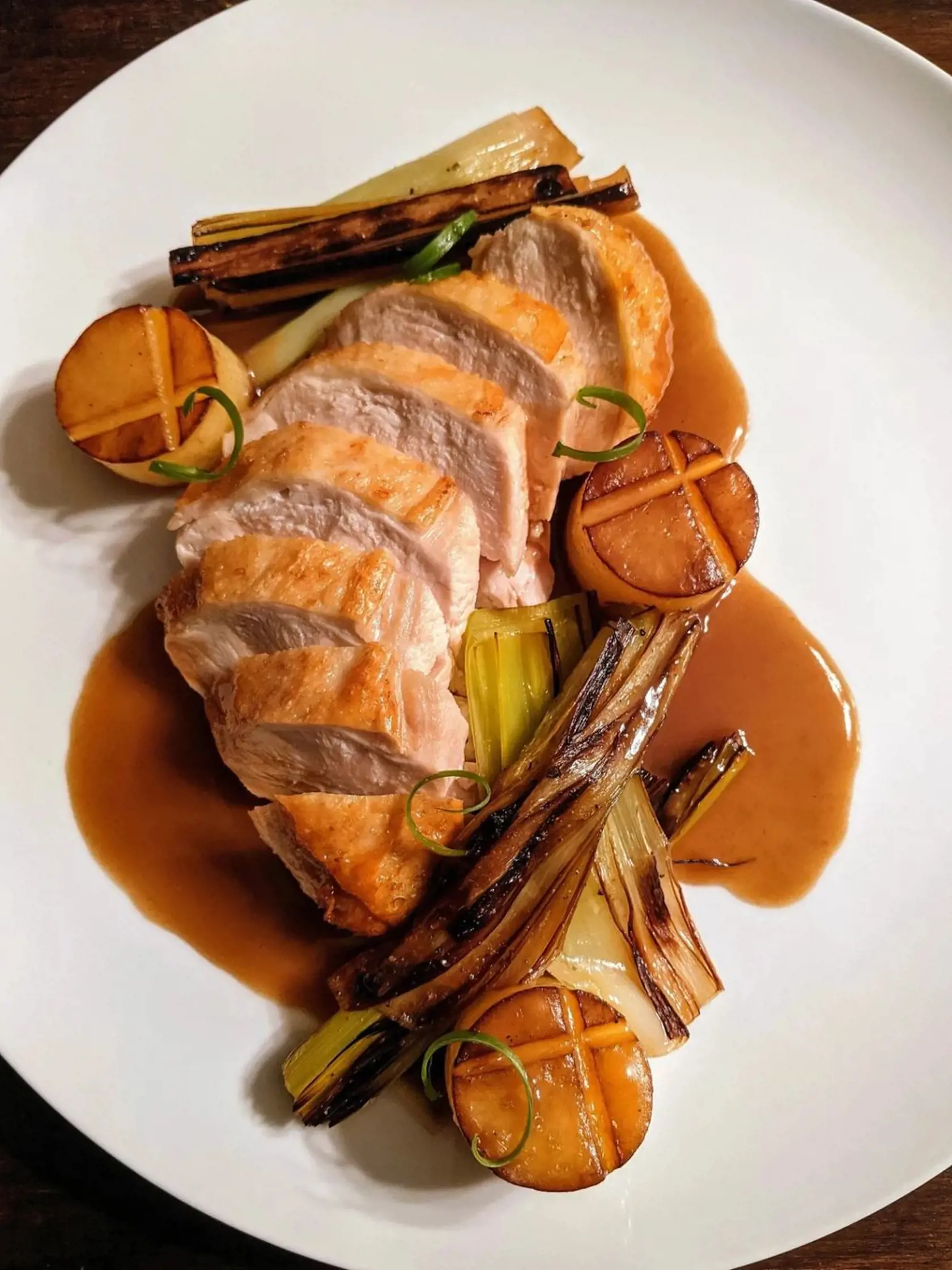 Aj Škripko je pevne presvedčený, že Michelinské nálepky na dverách reštaurácií pomôžu zviditelniť našu gastronómiu, ktorá sa podľa neho za posledných desať rokov niekoľkonásobne zlepšila.