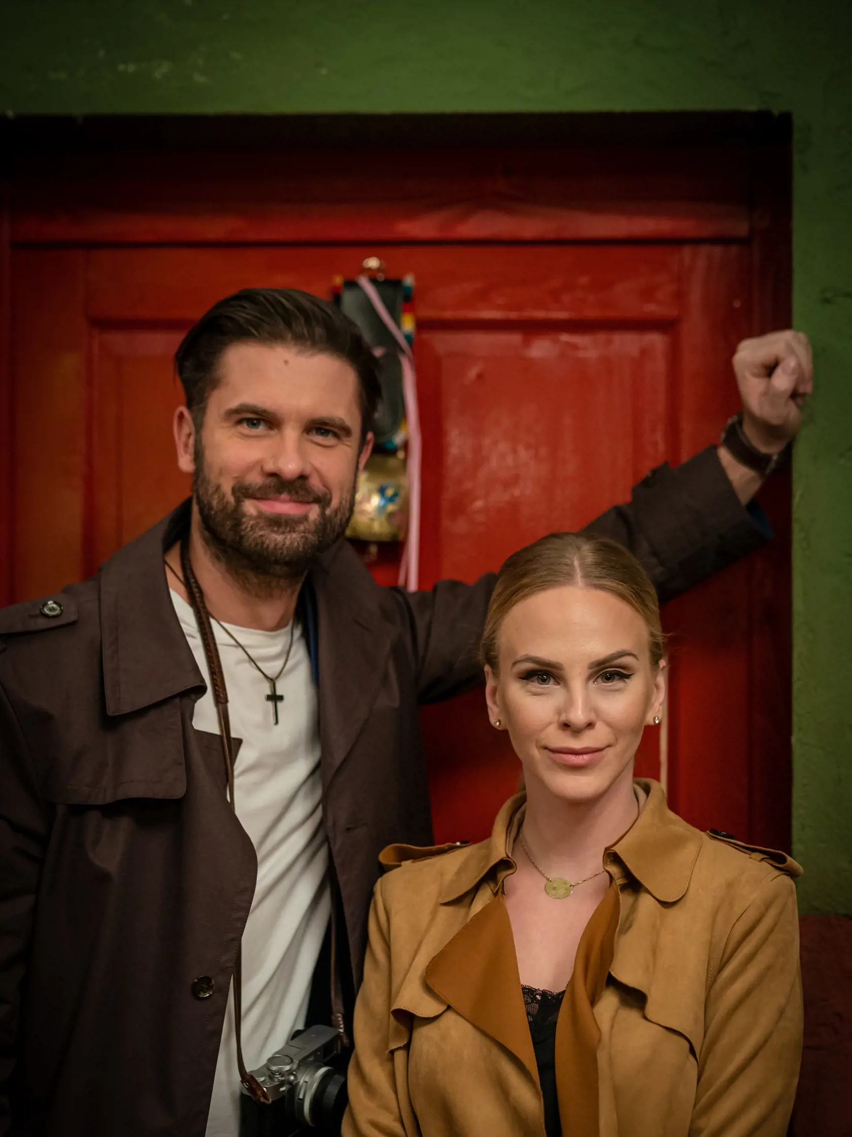 Barbora Balúchová s Jánom Dobríkom v seriáli Nový život