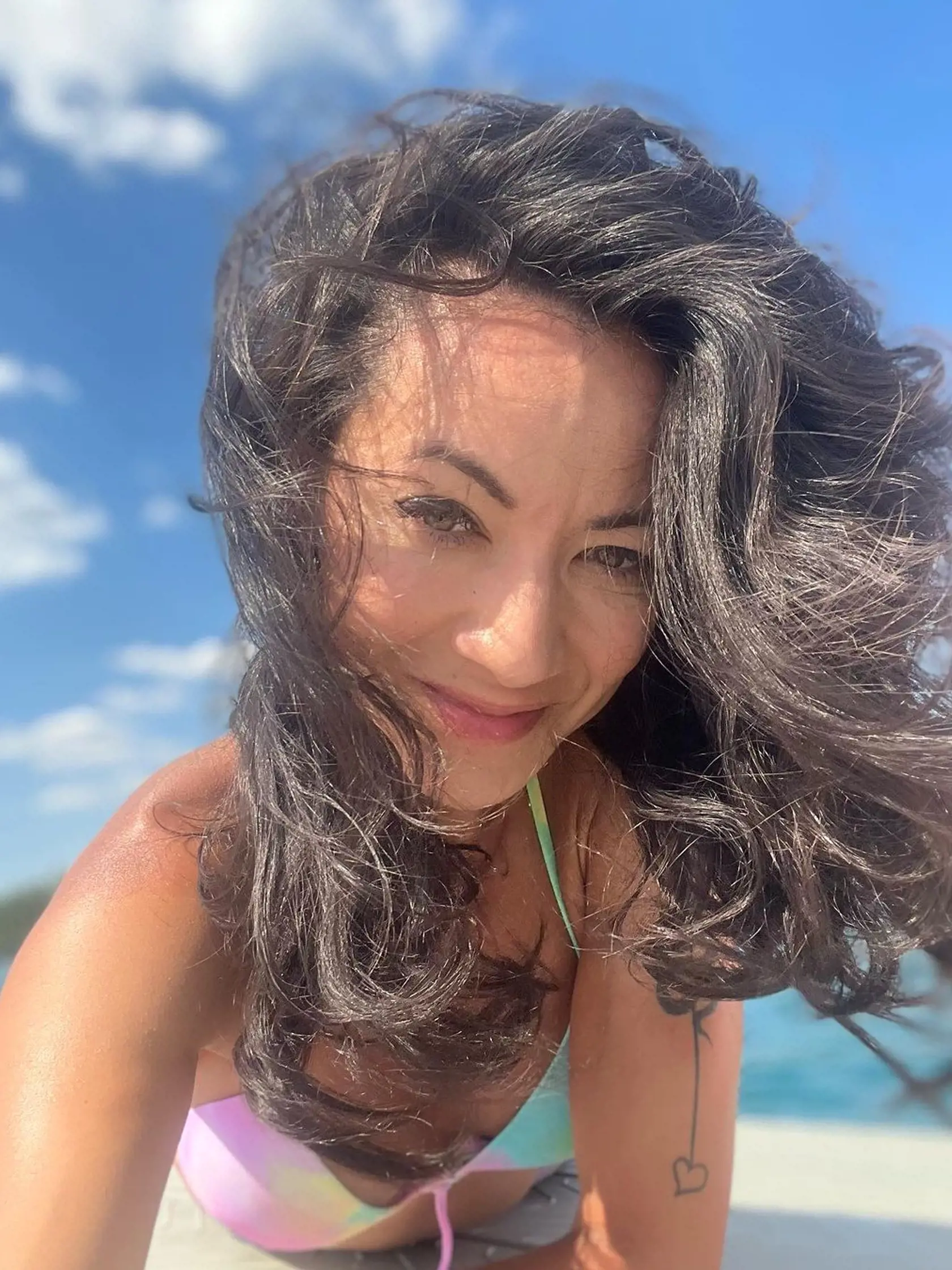 Diana bola fitness trénerkou a inštruktorkou jógy, ktorá prostredníctvom portálu Fitshaker inšpirovala ľudí k cvičeniu a zdravému životnému štýlu.