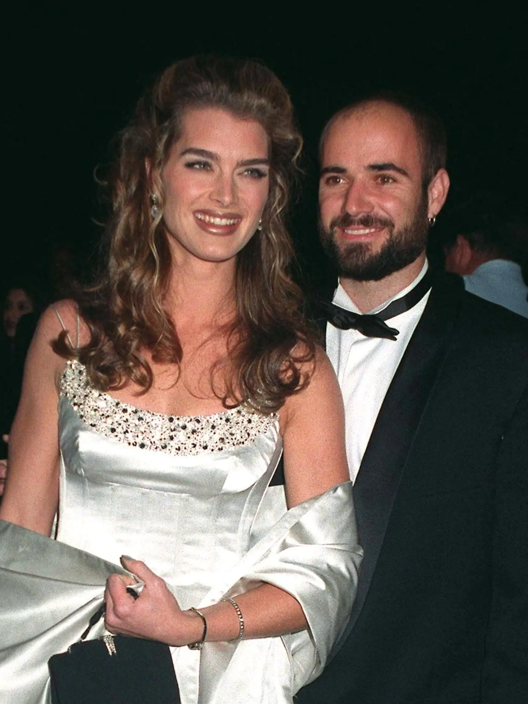 12jan97:,Brooke,Shields,&,Fiance,Andre,Agassi,At,The,Peoples